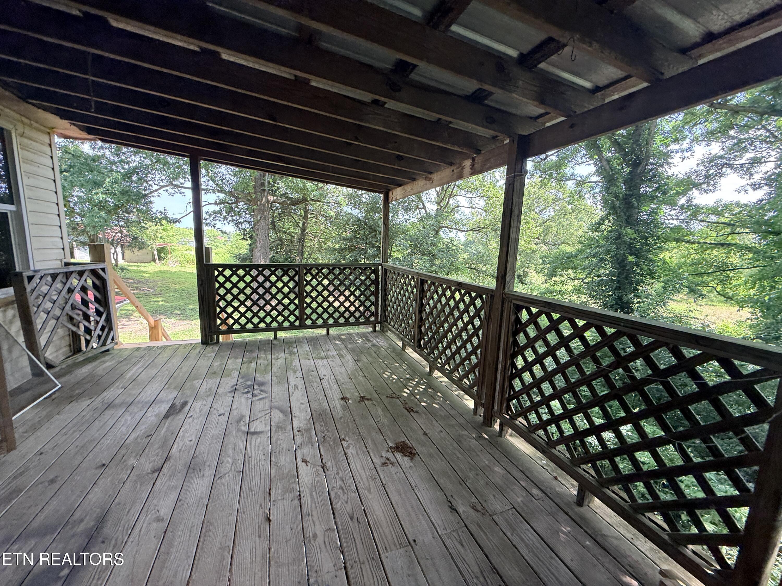 1089 Bicknell Road Clarkrange TN 38553