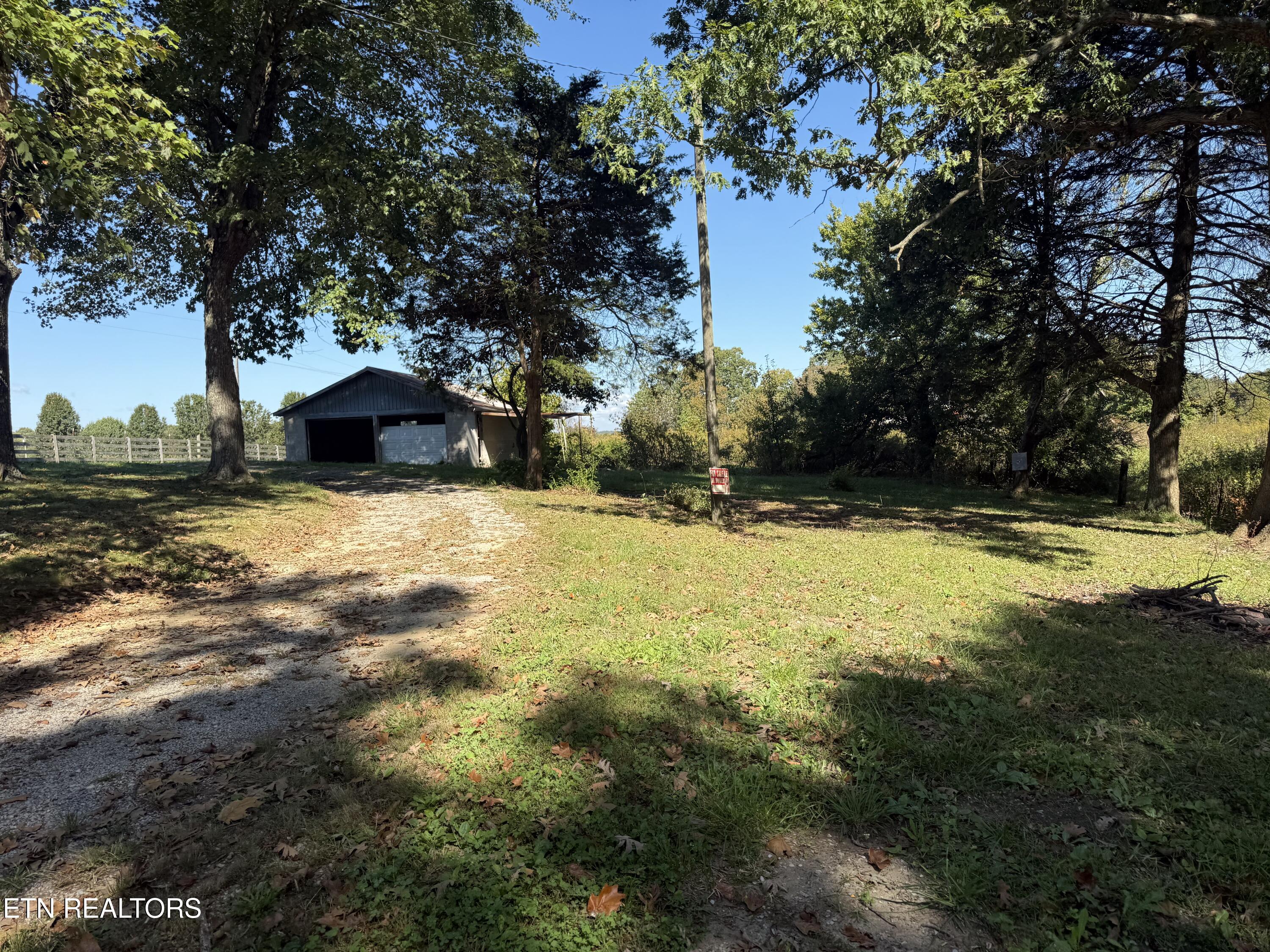 1089 Bicknell Road Clarkrange TN 38553