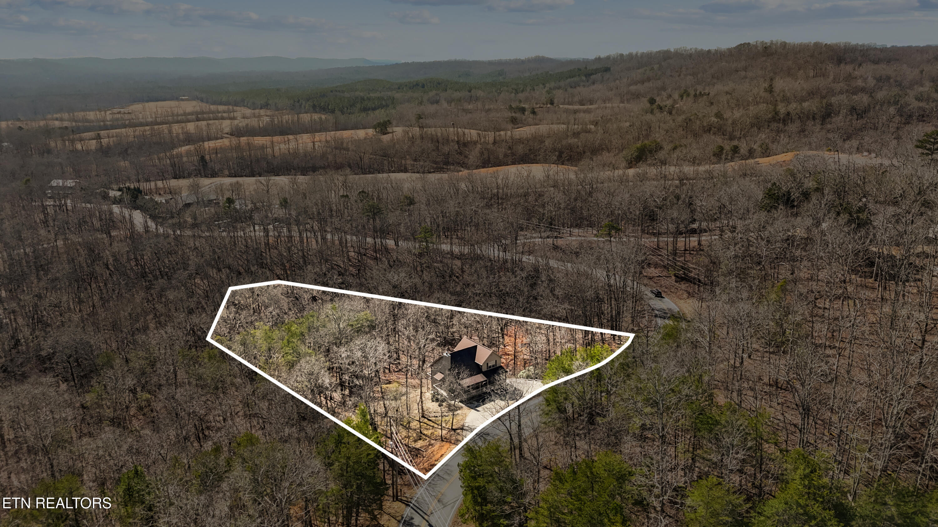 1118 Indian Shadows Drive Ten Mile TN 37880