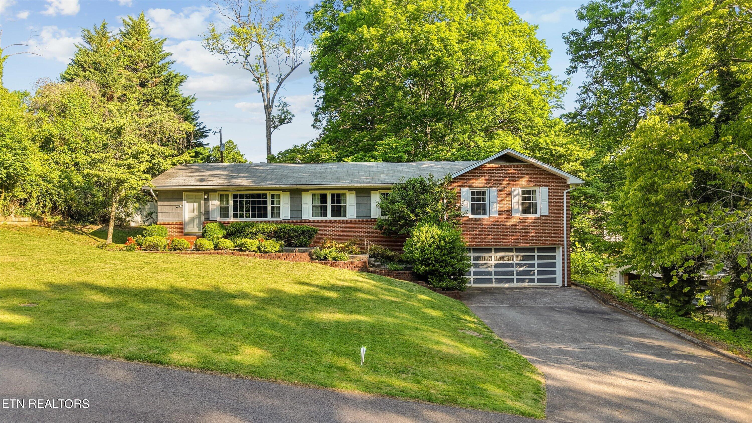 2309 Unity Drive Knoxville TN 37918