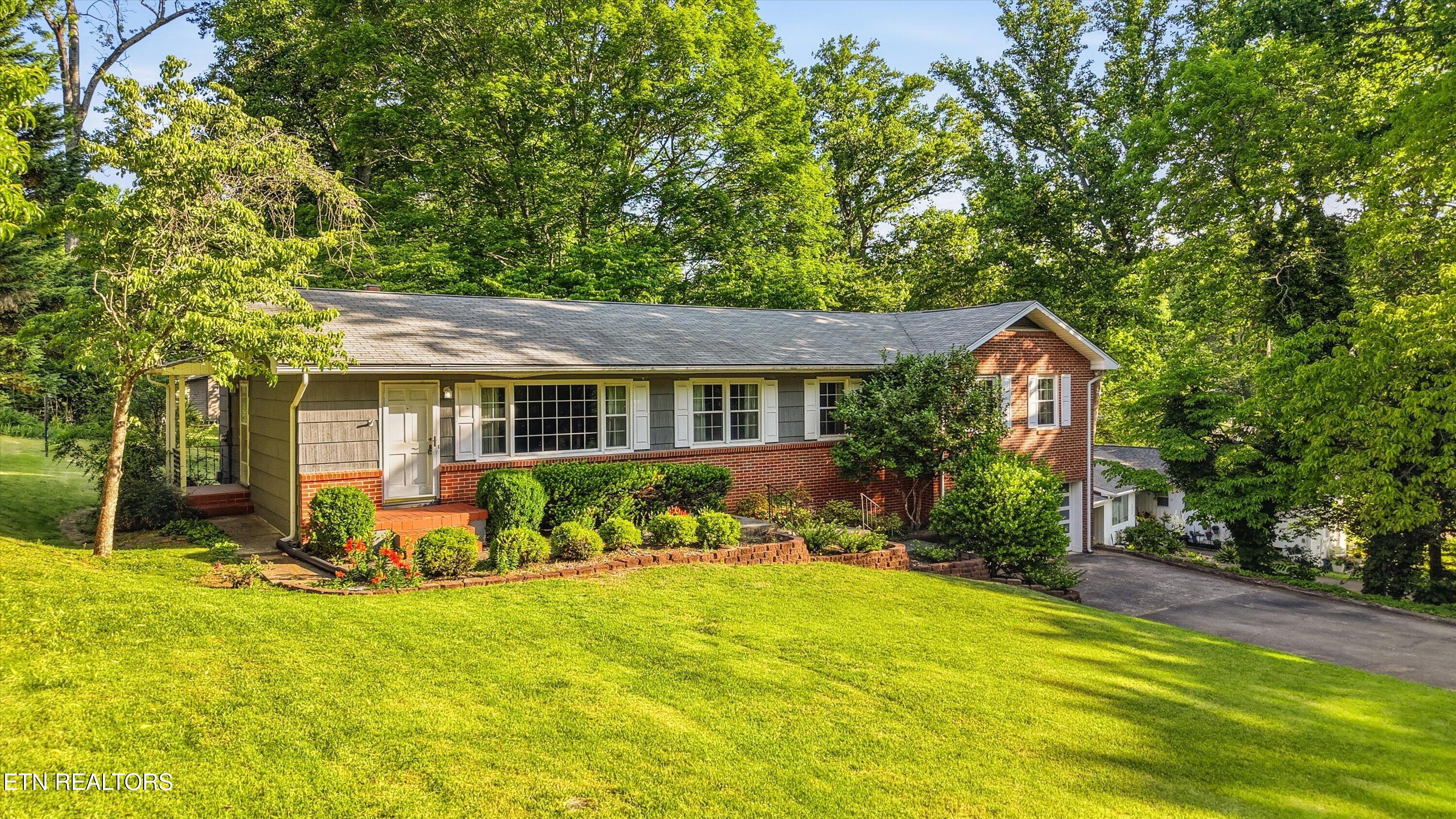 2309 Unity Drive Knoxville TN 37918