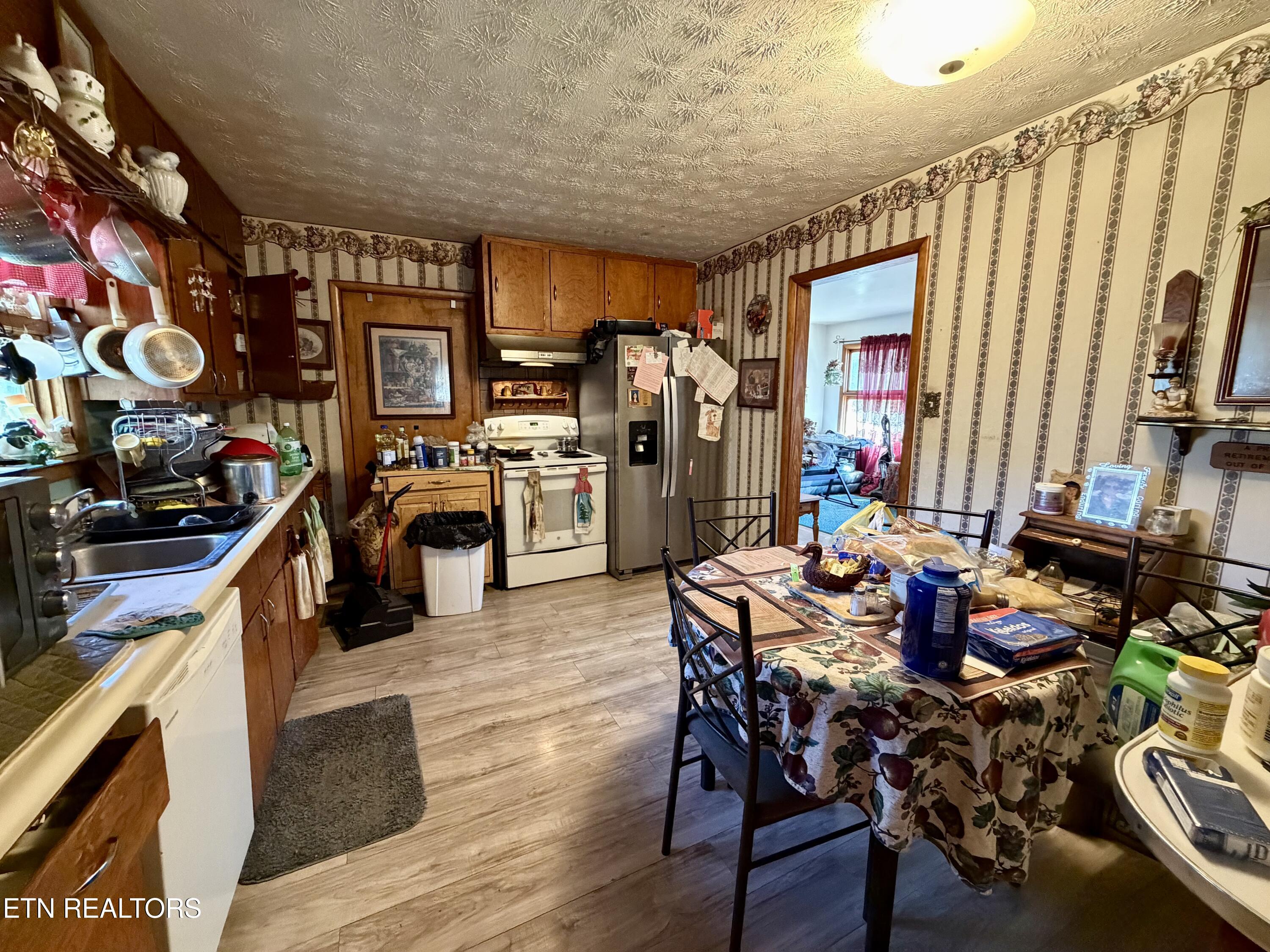 4933 Azalea Drive Knoxville TN 37909