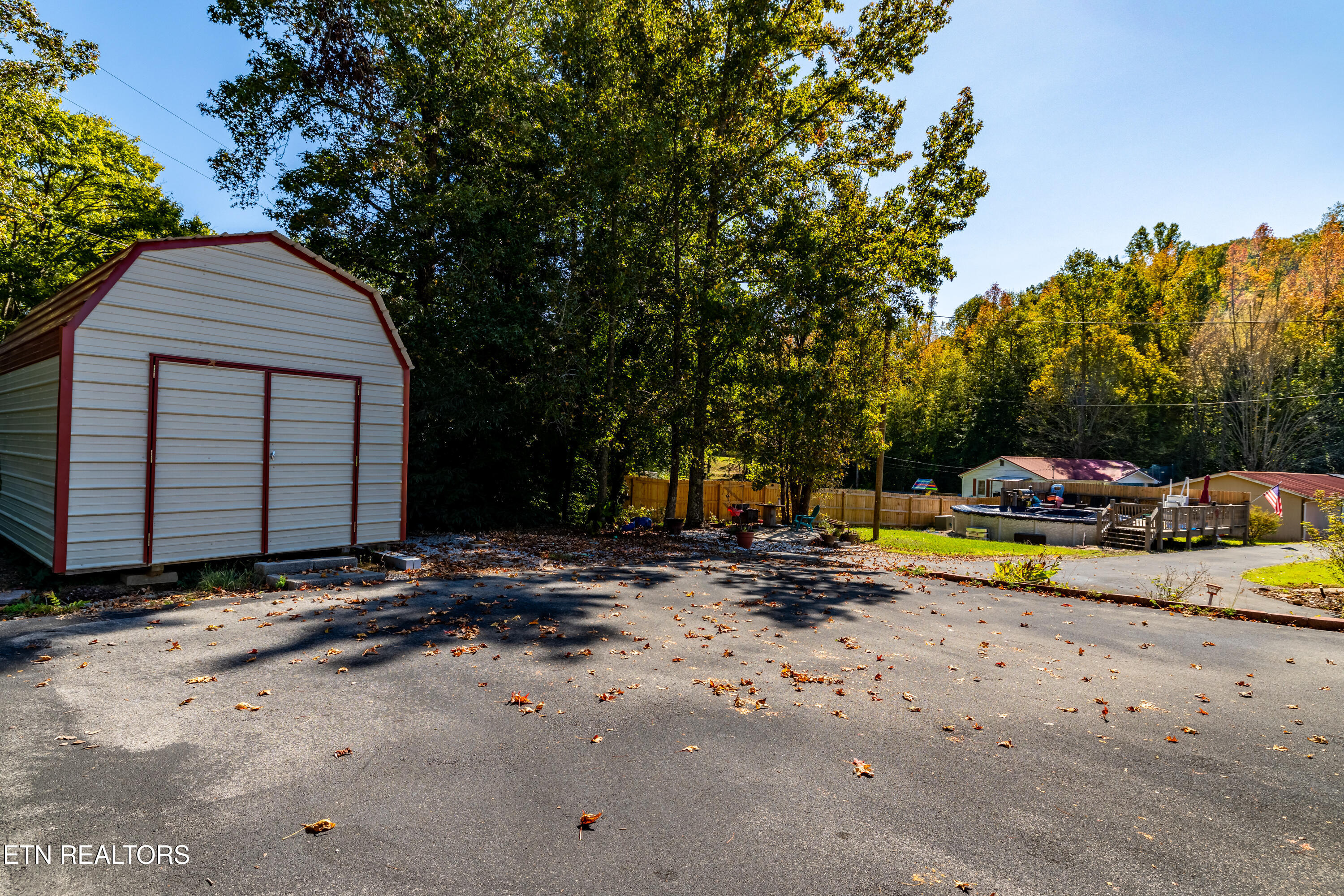 168 Batley Loop Road Clinton TN 37716