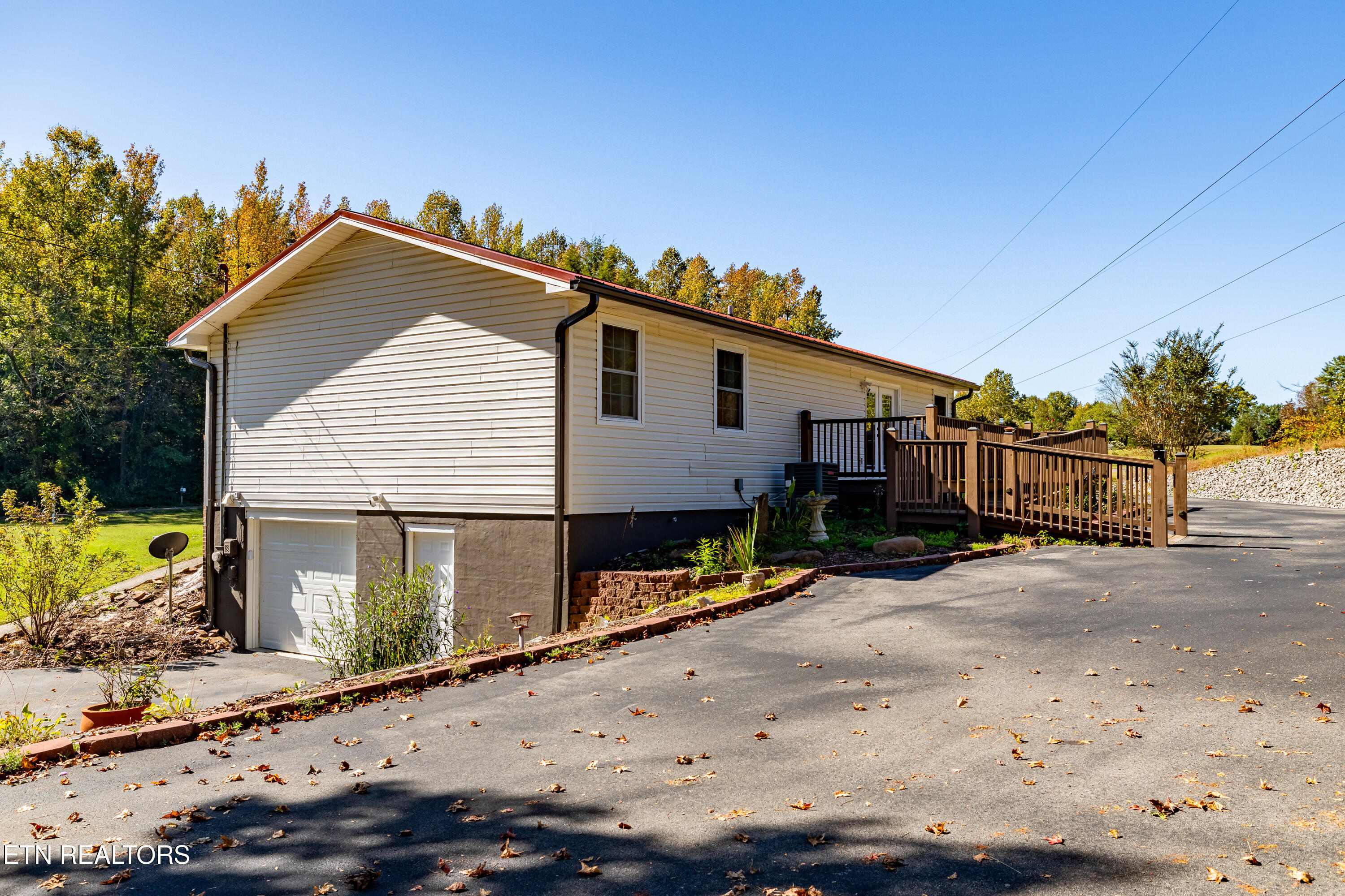 168 Batley Loop Road Clinton TN 37716