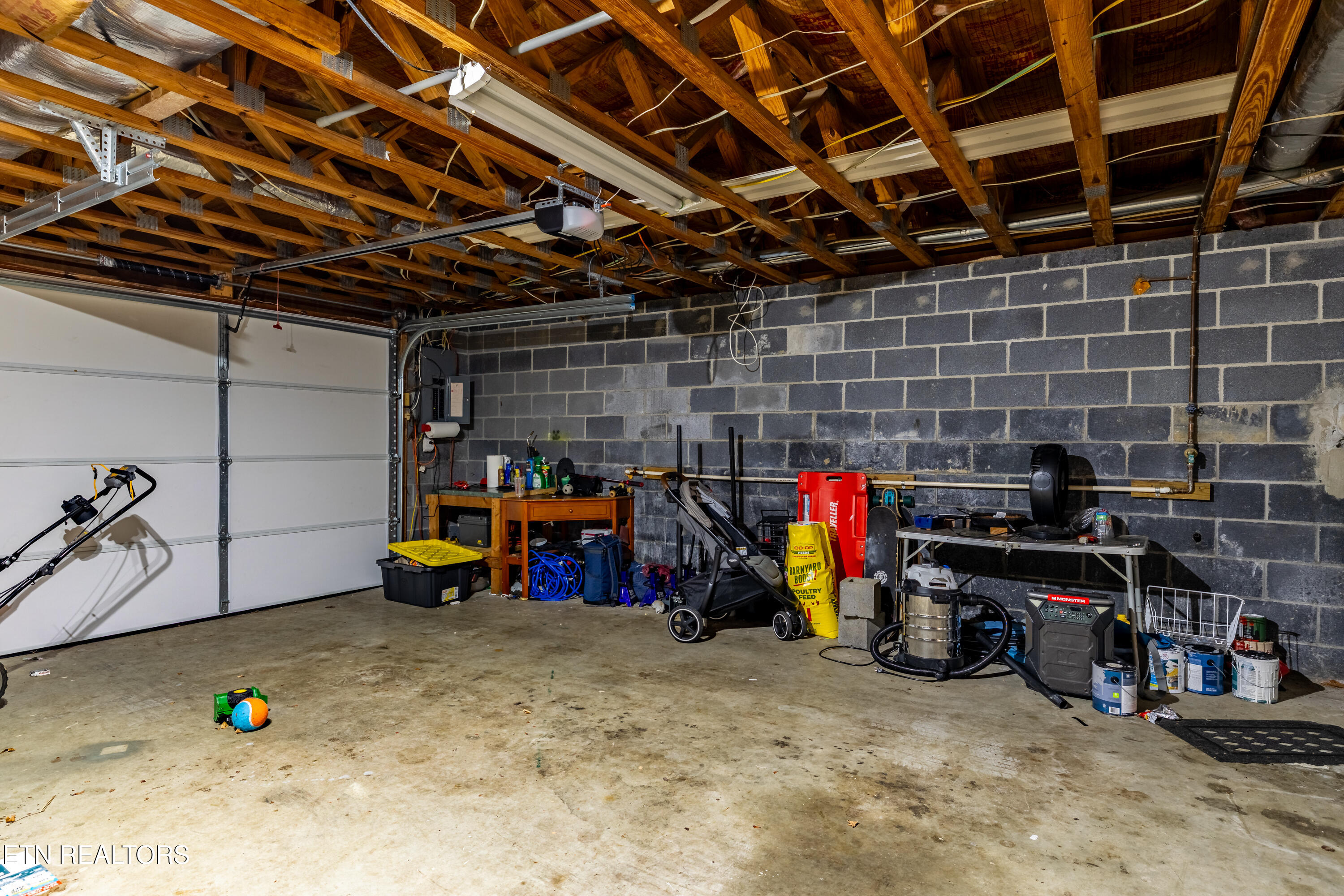 168 Batley Loop Road Clinton TN 37716