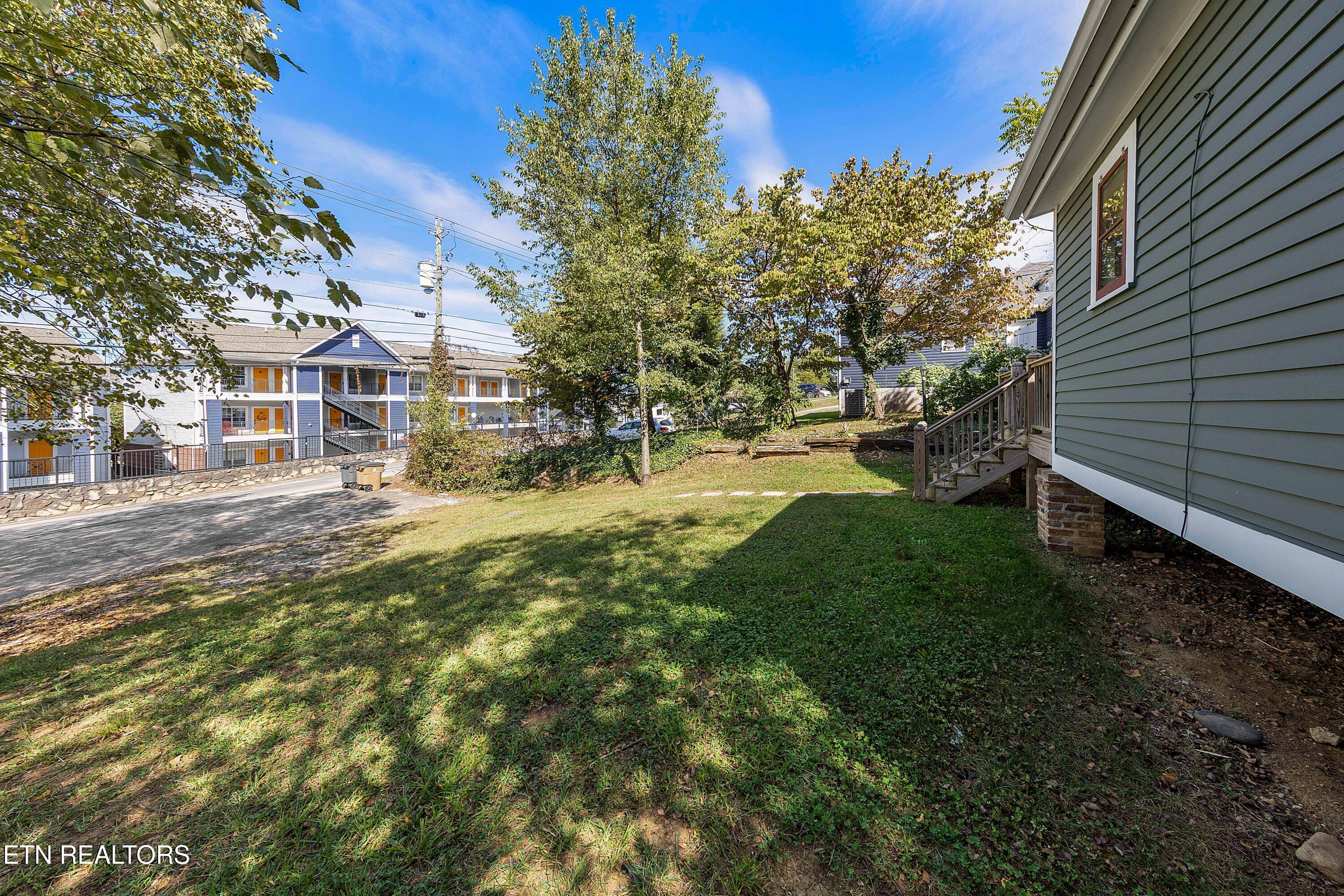 1815 Highland Avenue Knoxville TN 37916