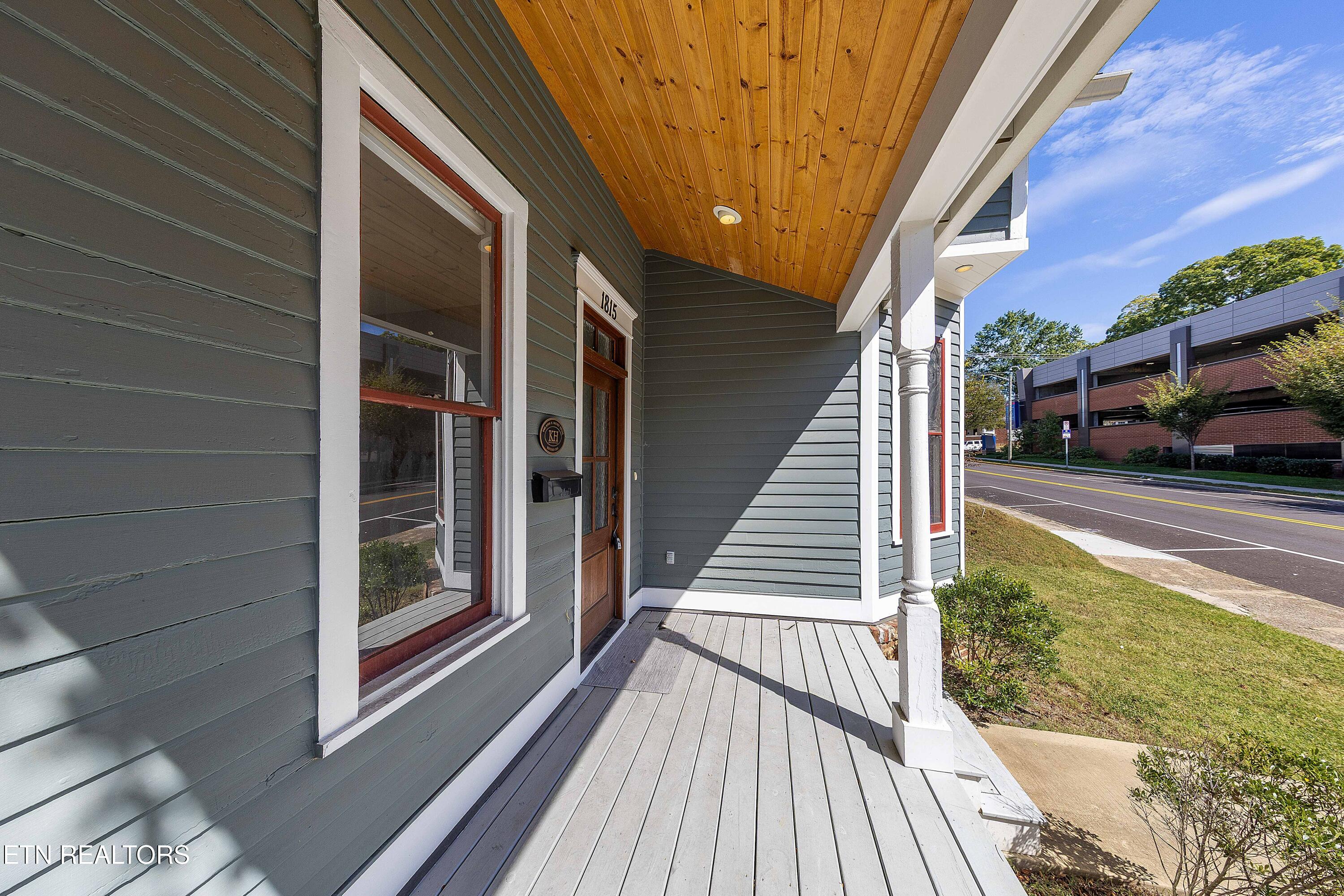 1815 Highland Avenue Knoxville TN 37916