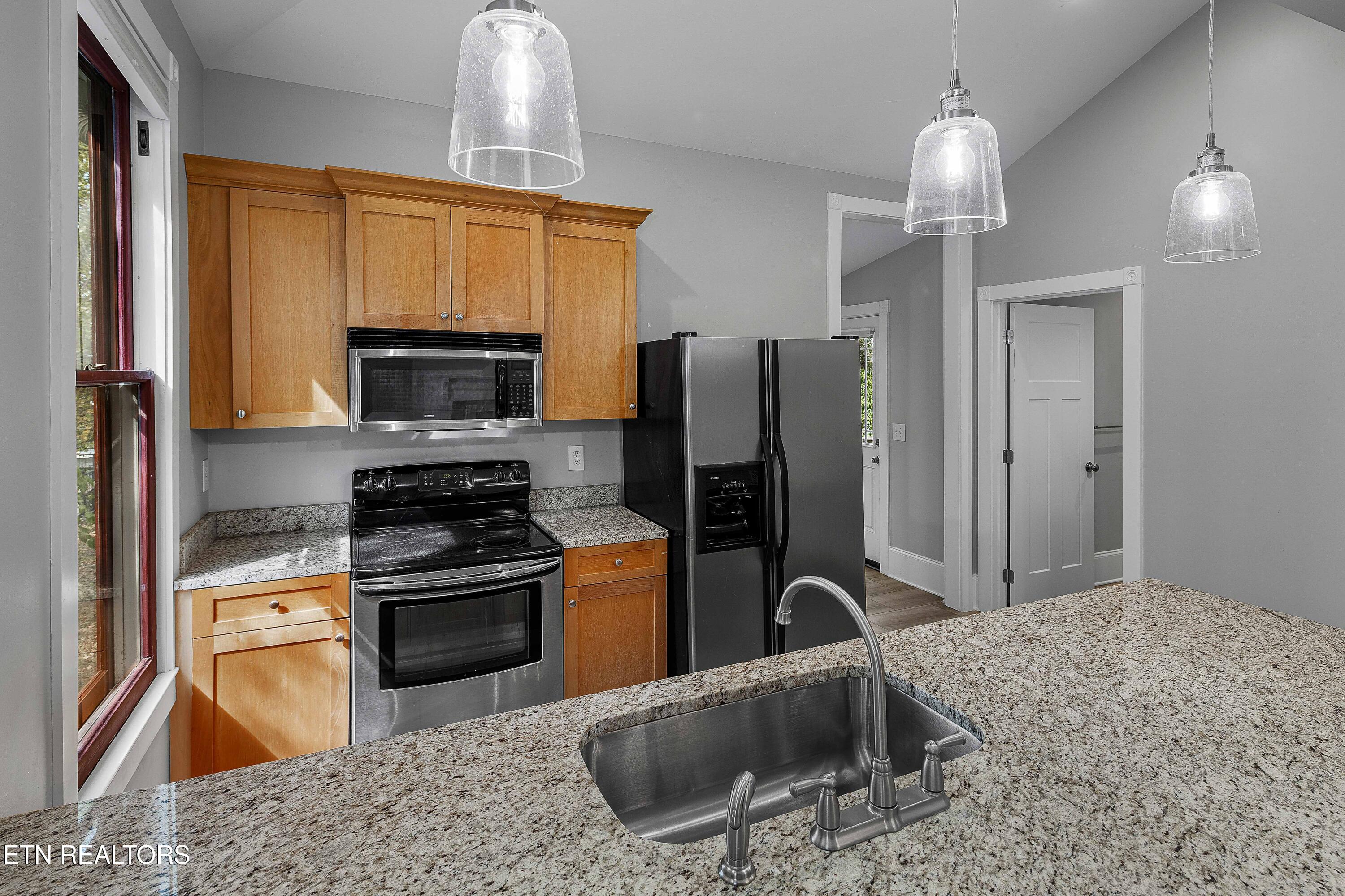 1815 Highland Avenue Knoxville TN 37916