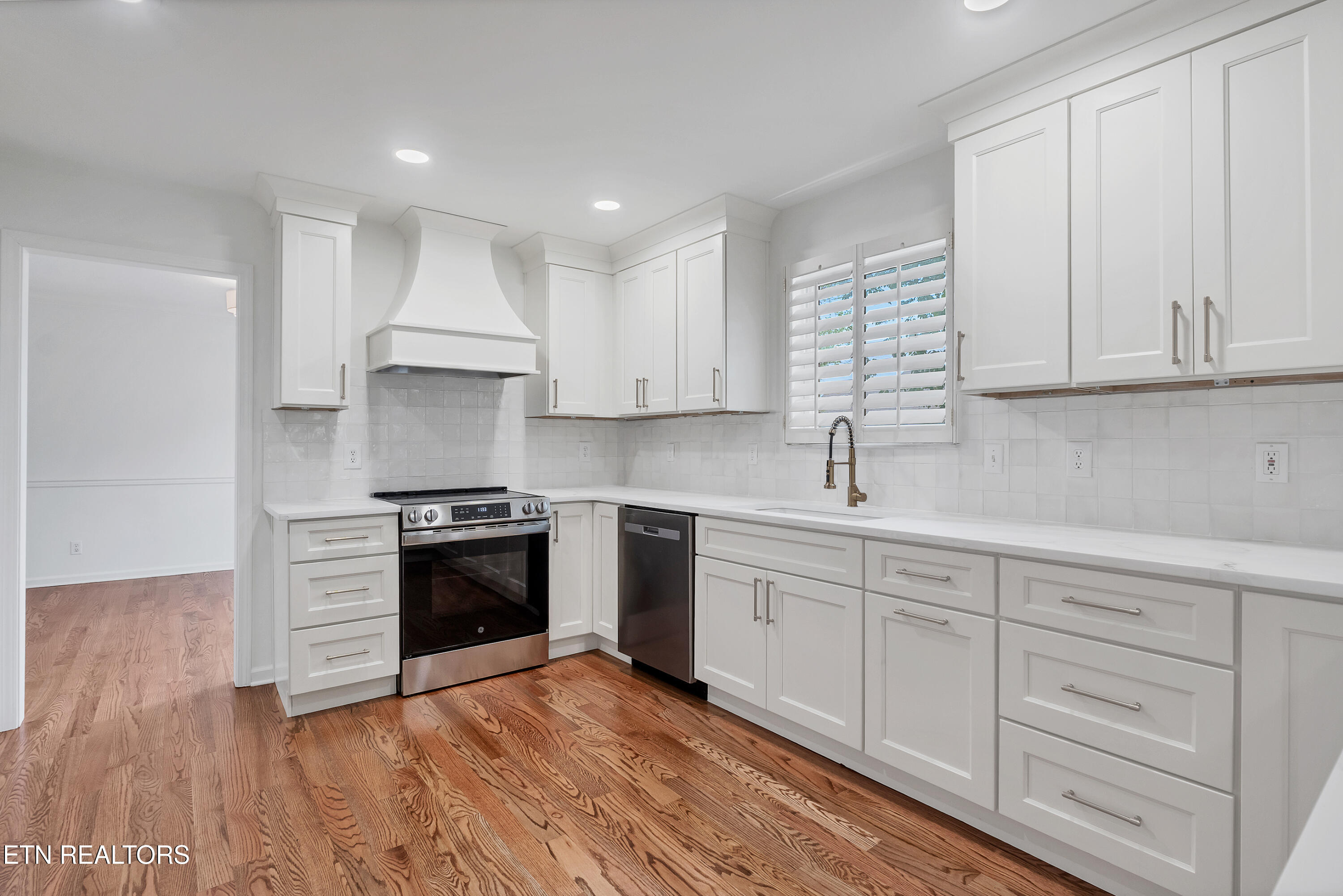 1012 Sandy Court Maryville TN 37803
