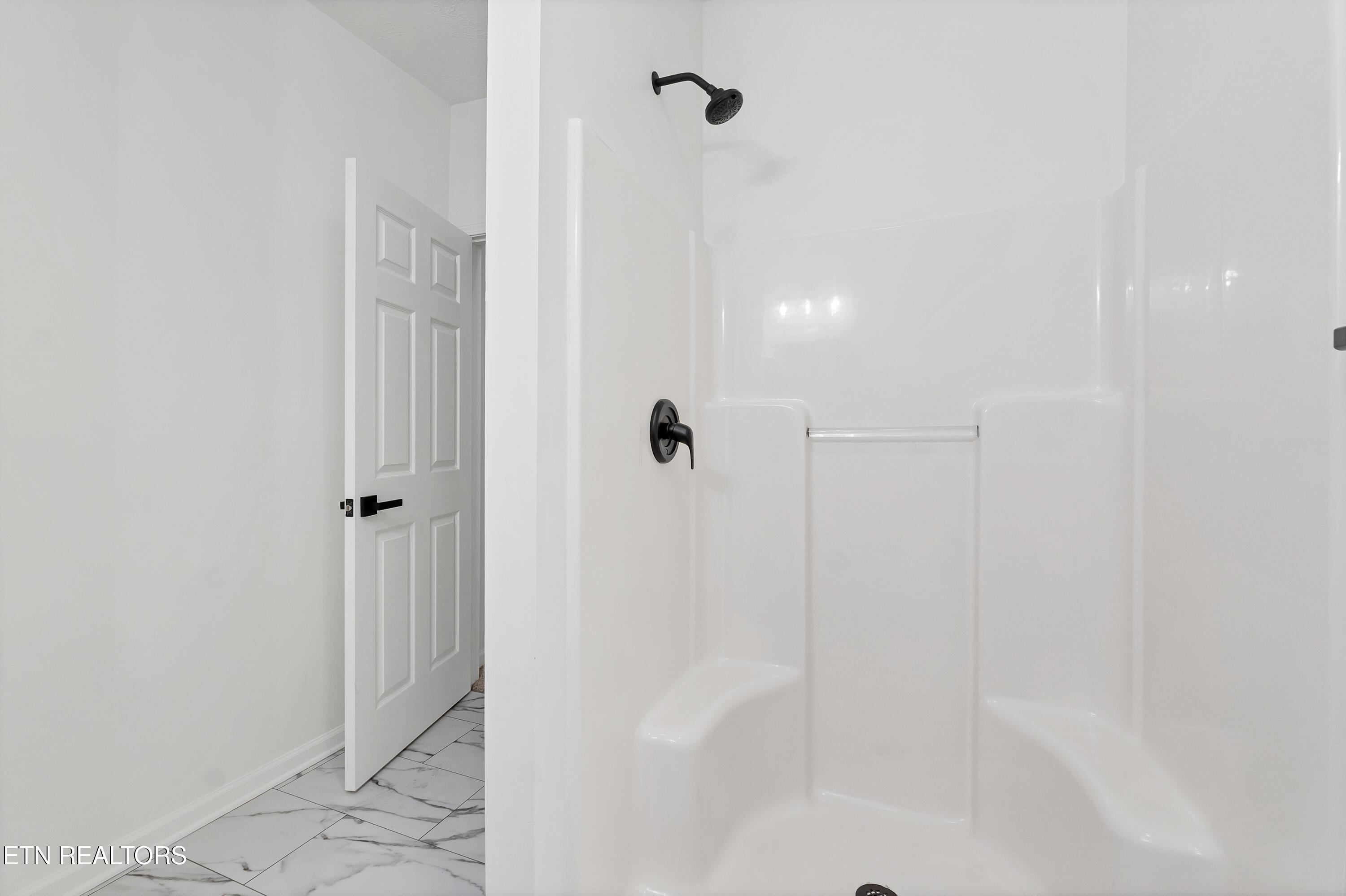 1012 Sandy Court Maryville TN 37803