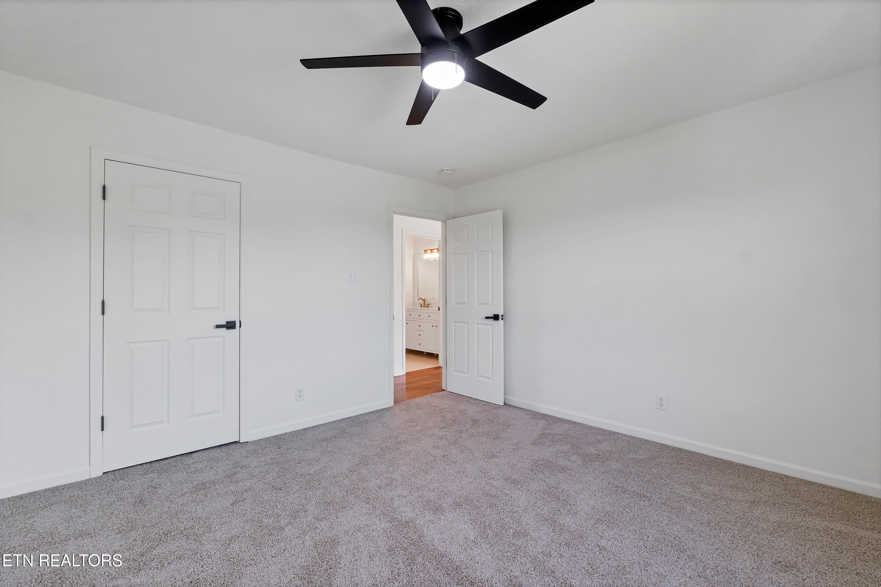 1012 Sandy Court Maryville TN 37803