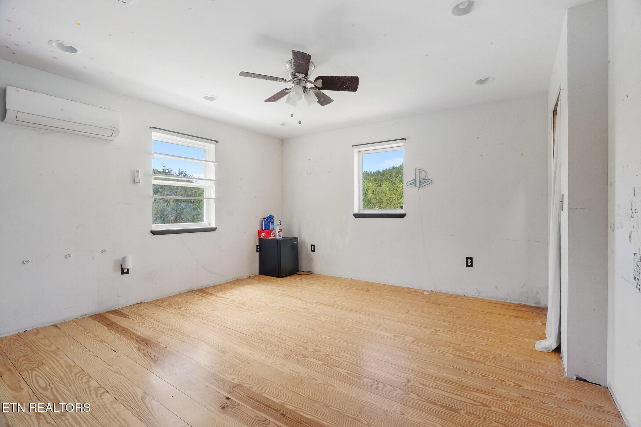 4018 Jones Cove Road Sevierville TN 37876