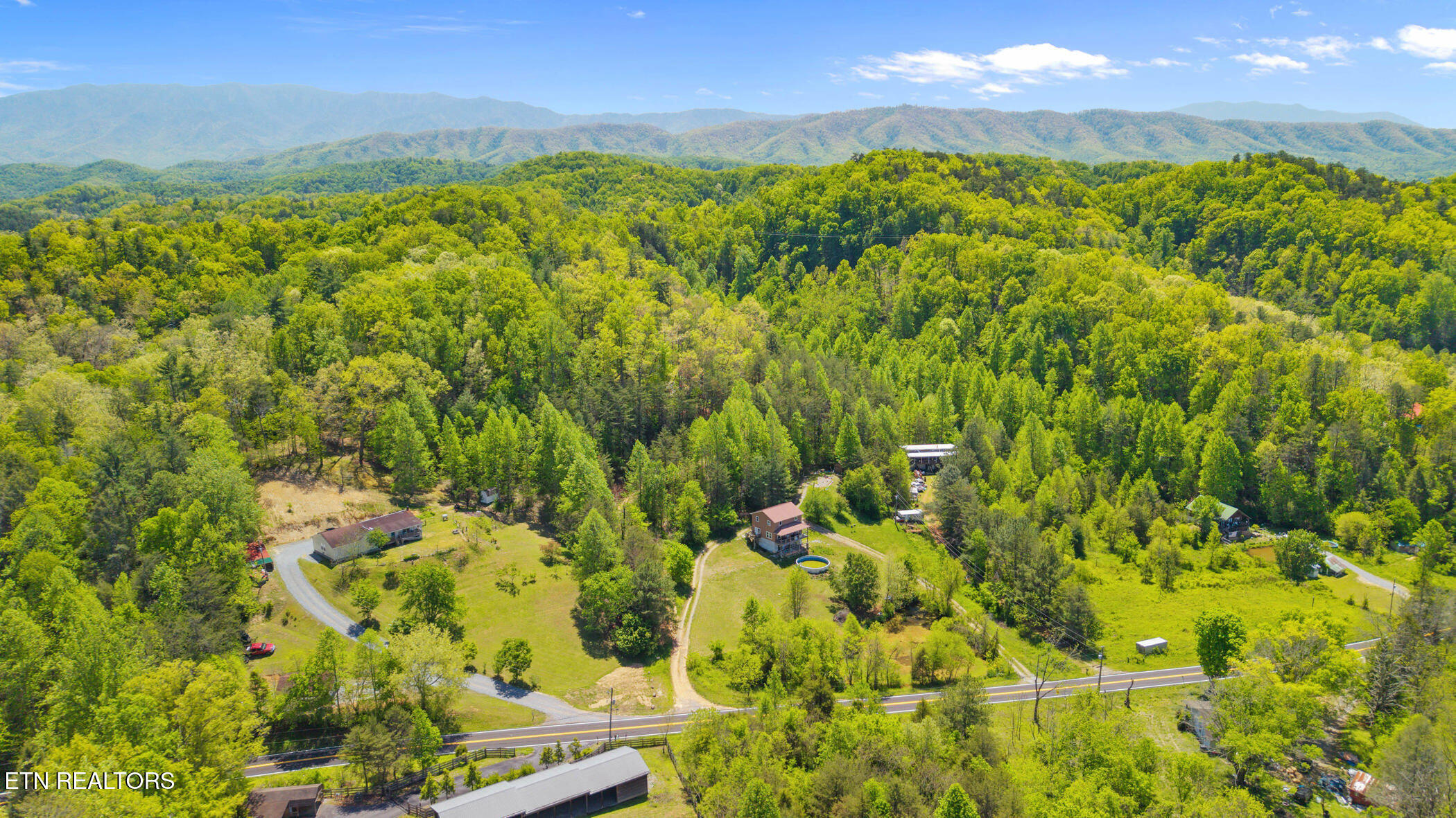 4018 Jones Cove Road Sevierville TN 37876
