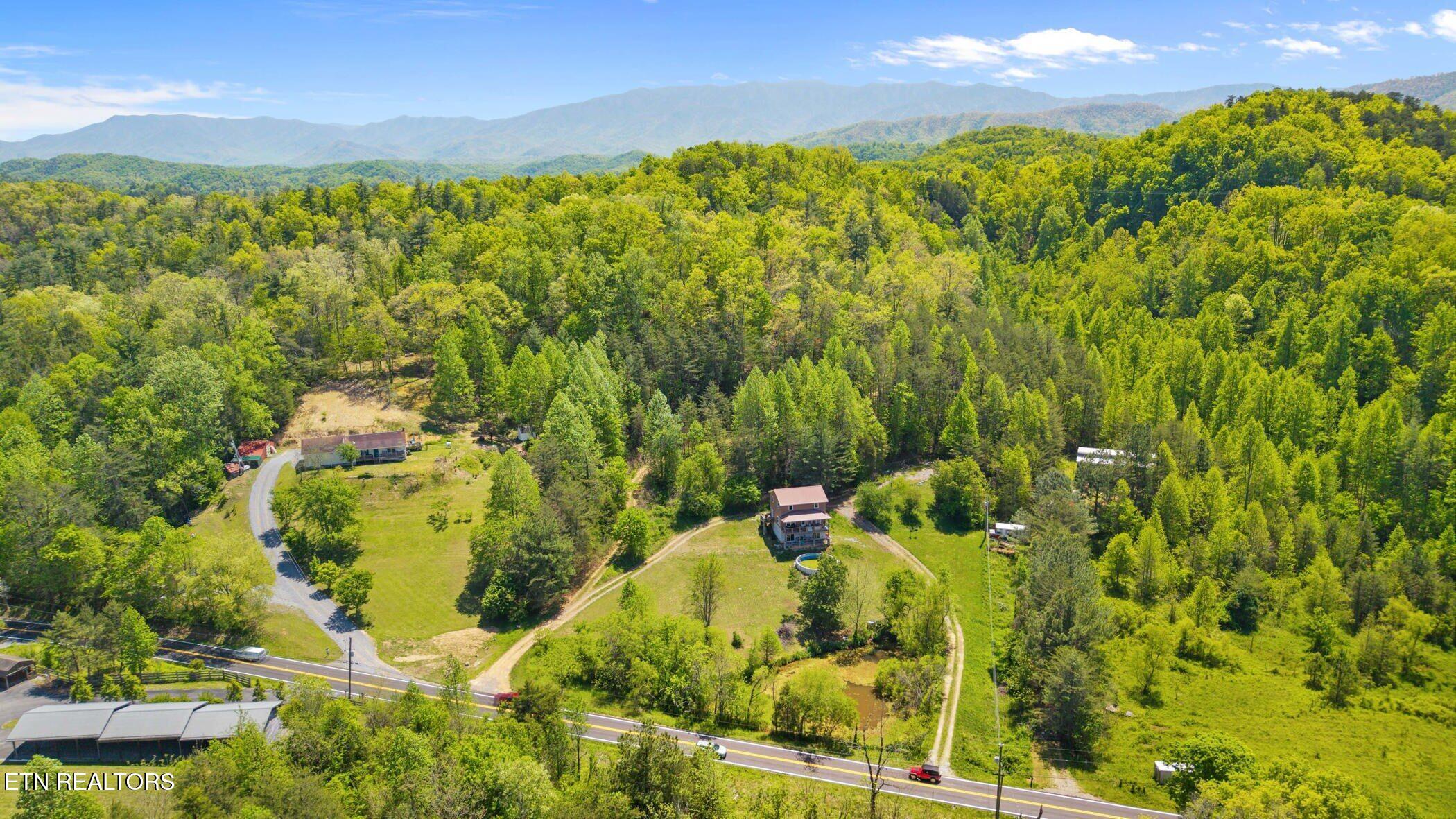 4018 Jones Cove Road Sevierville TN 37876