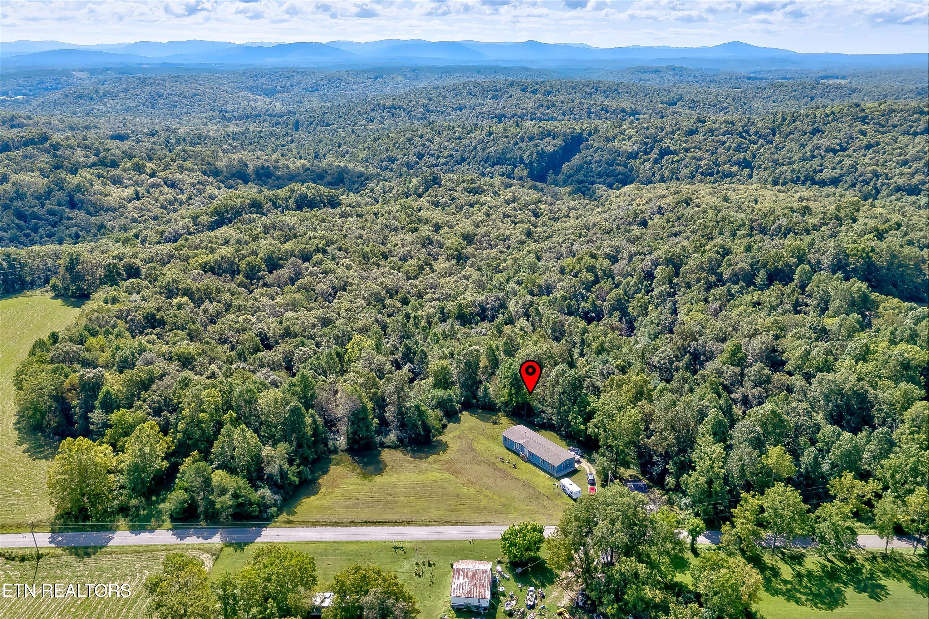 246 Nydeck Road Robbins TN 37852