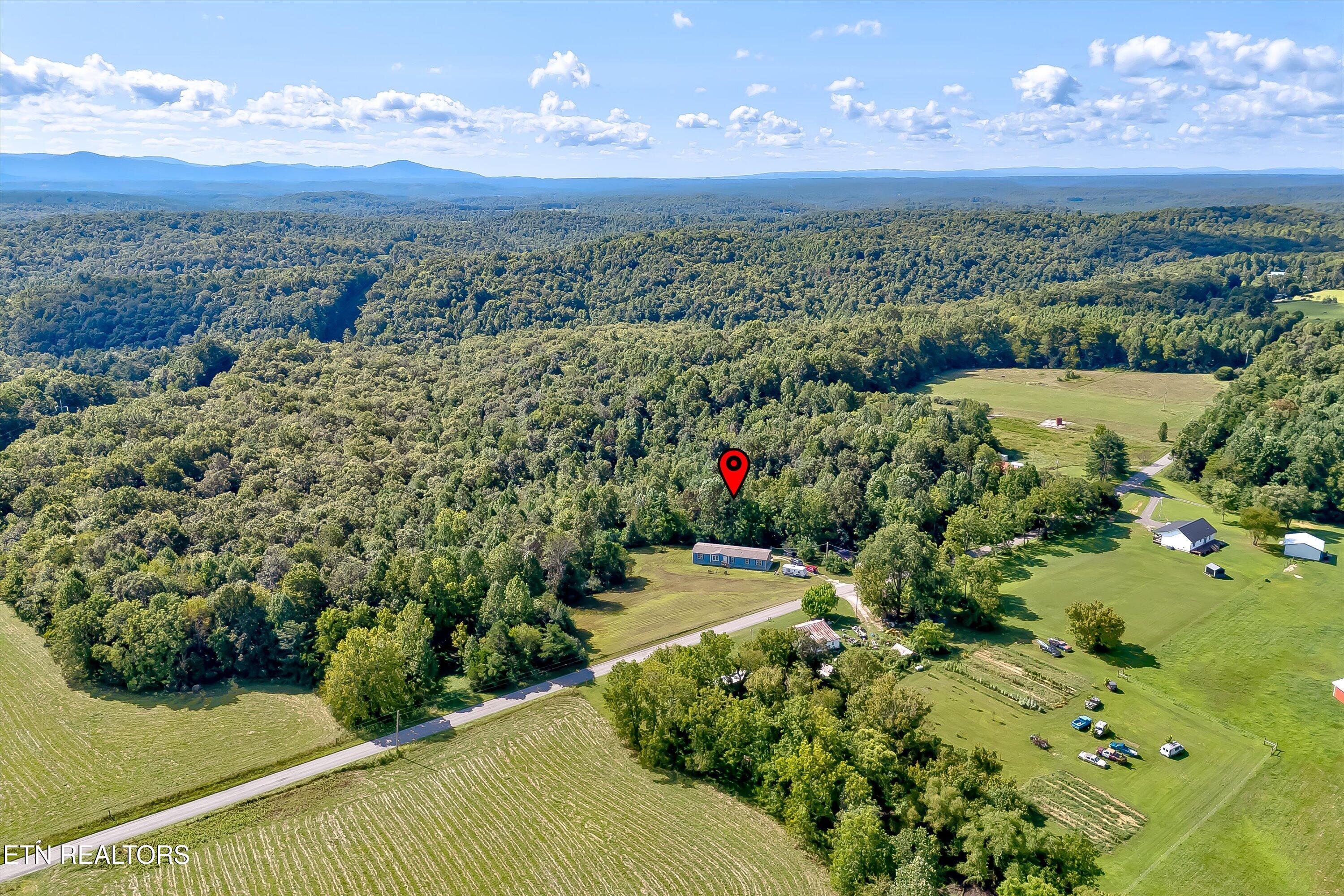 246 Nydeck Road Robbins TN 37852