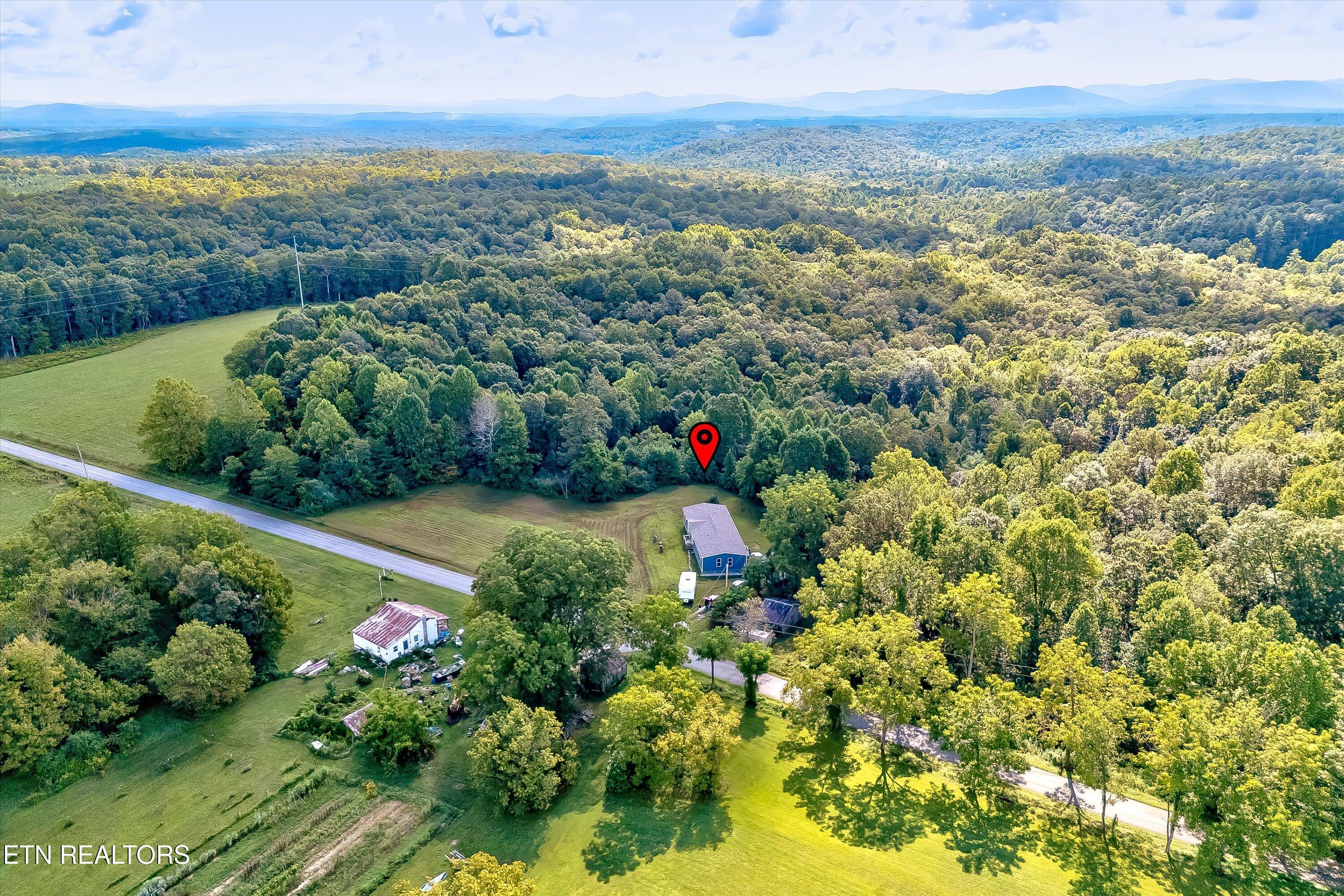 246 Nydeck Road Robbins TN 37852