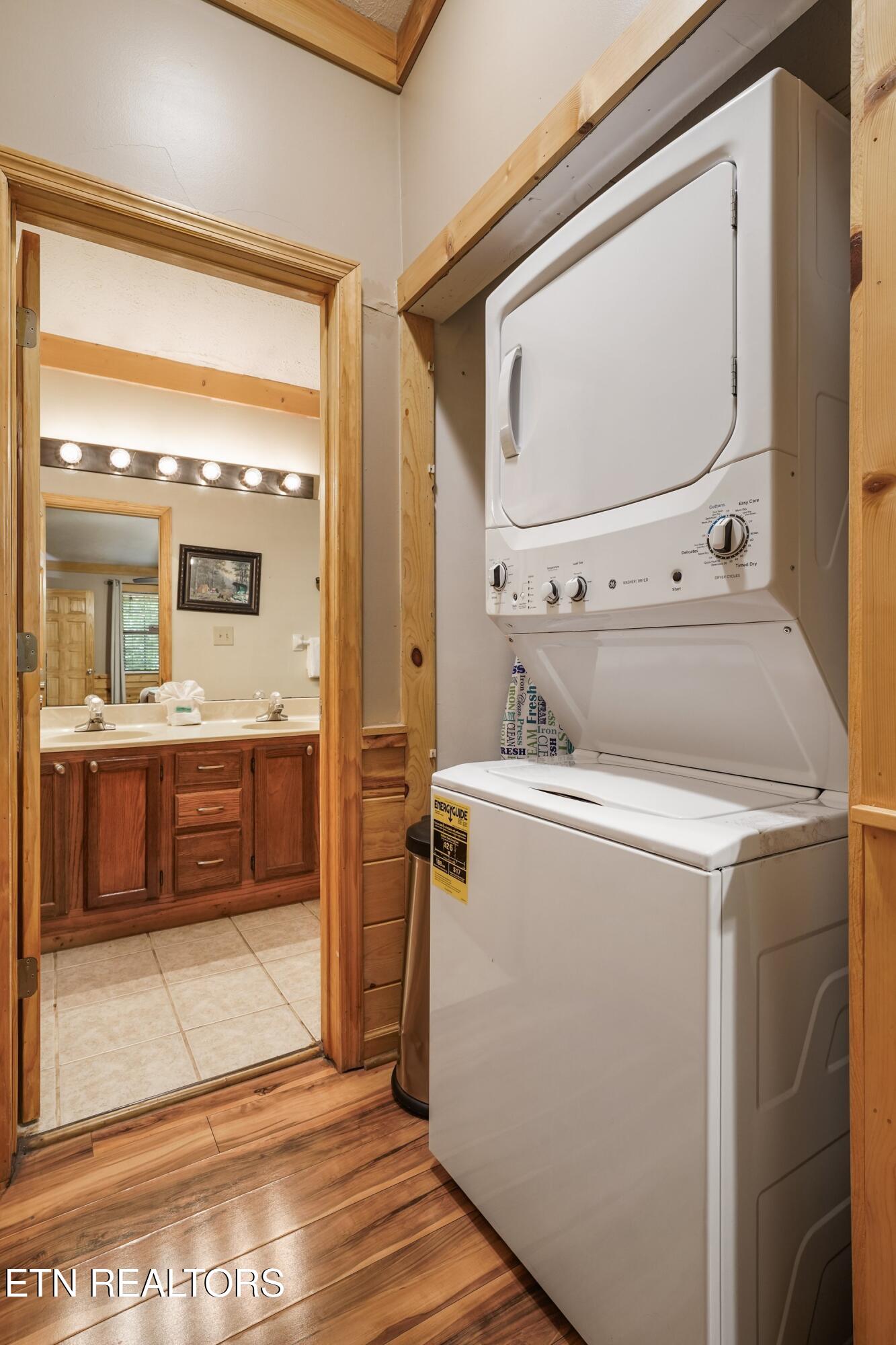 615 Iron Mountain Road Pigeon Forge TN 37863