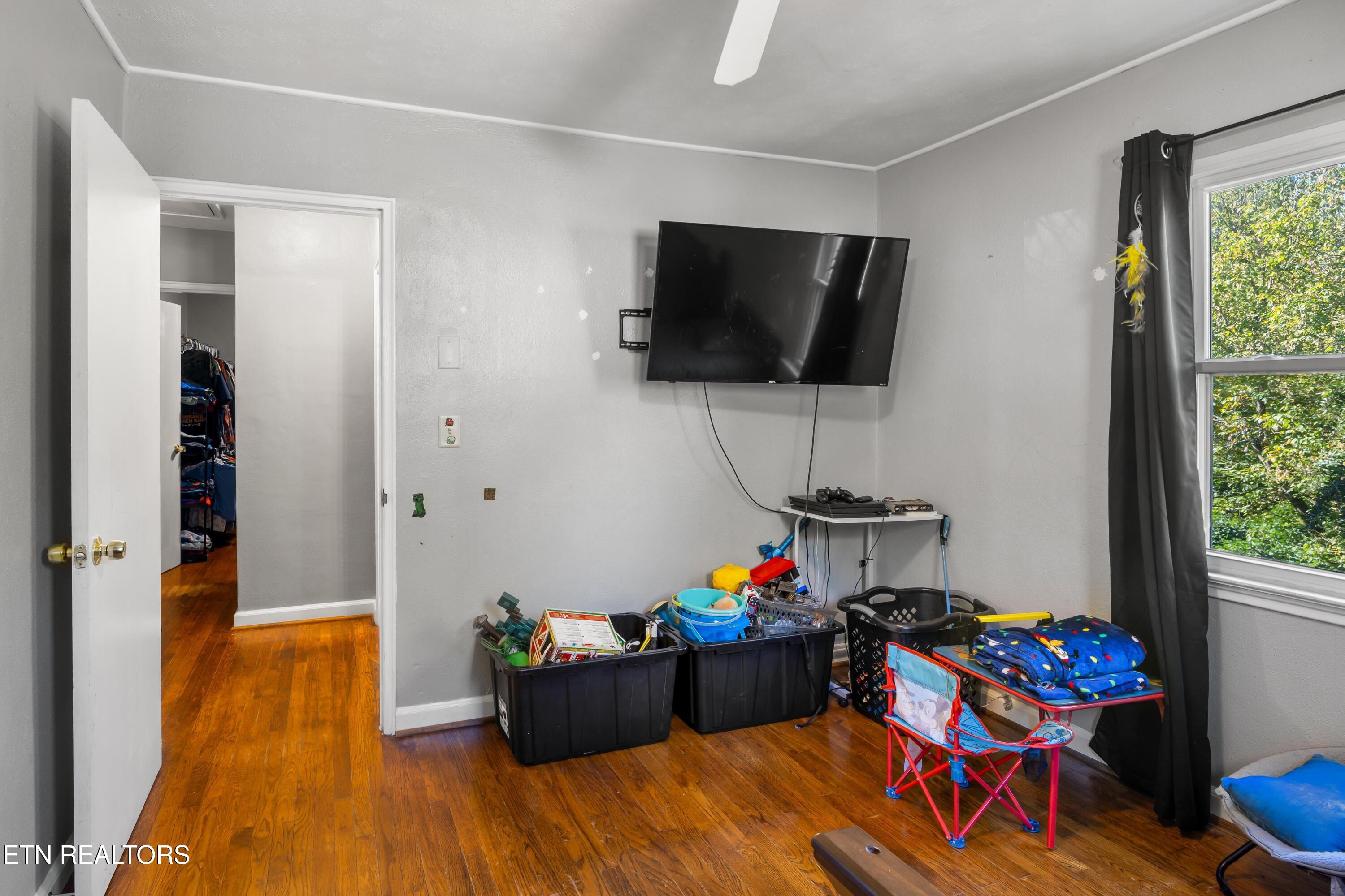 657 Robertsville Road Oak Ridge TN 37830