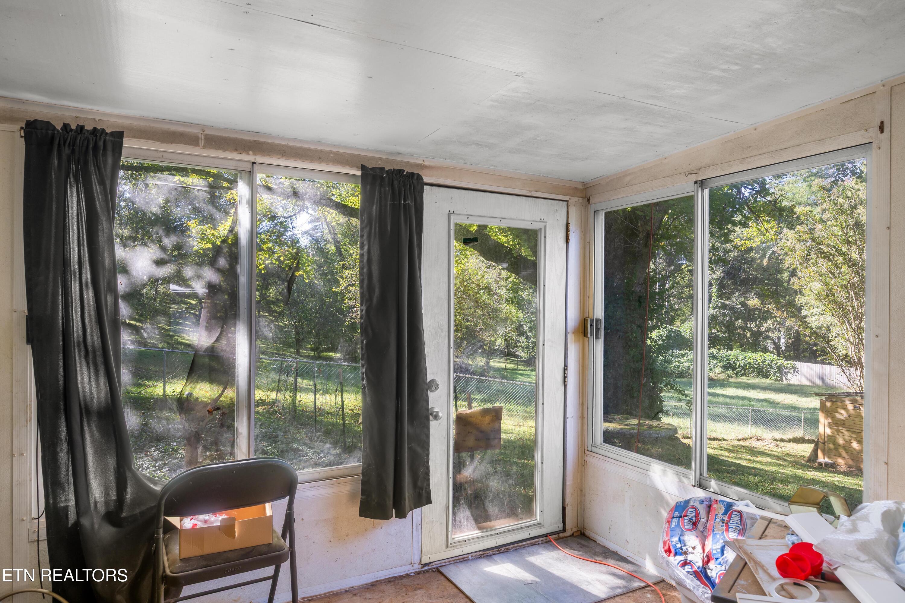 657 Robertsville Road Oak Ridge TN 37830