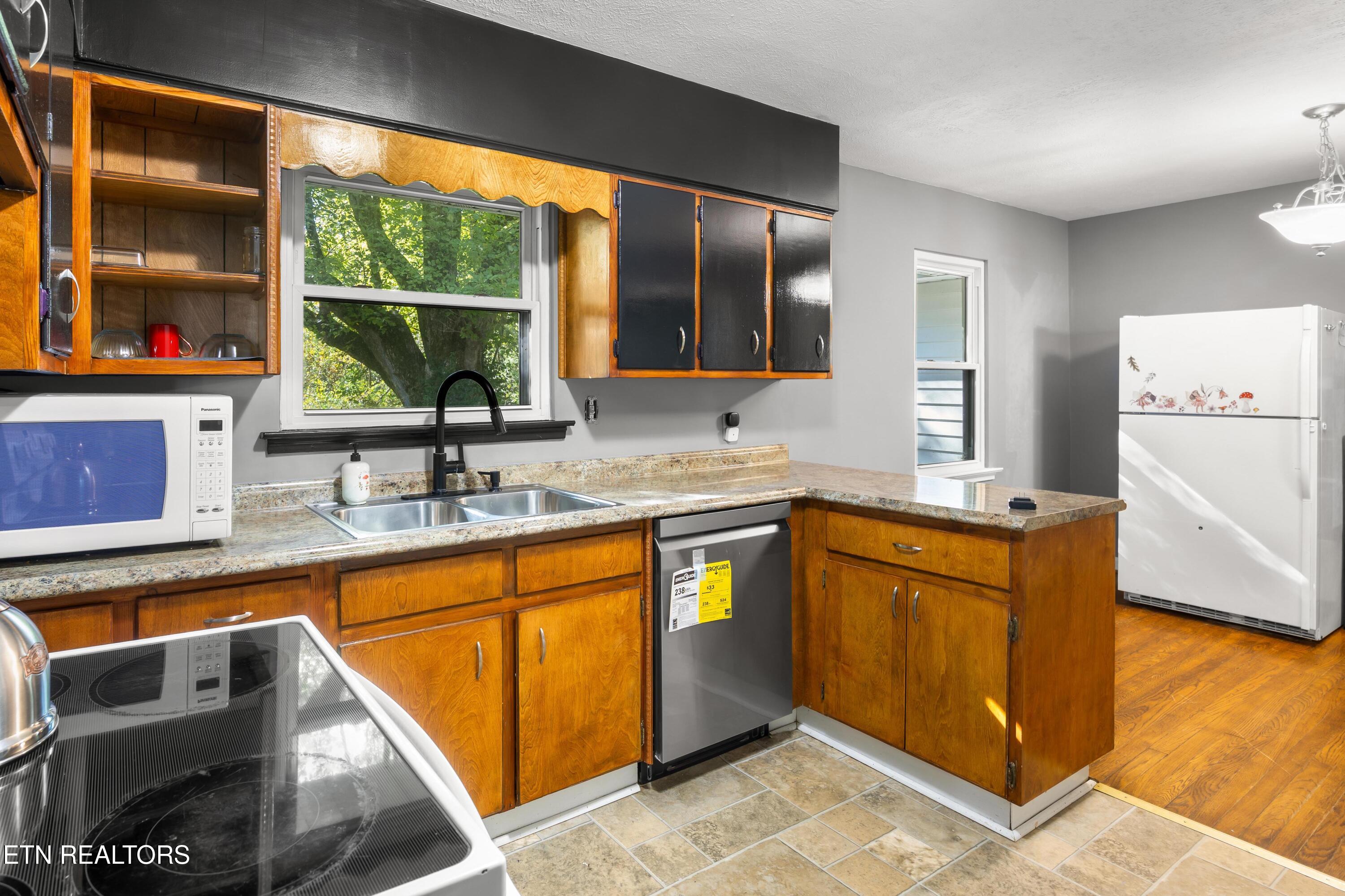 657 Robertsville Road Oak Ridge TN 37830