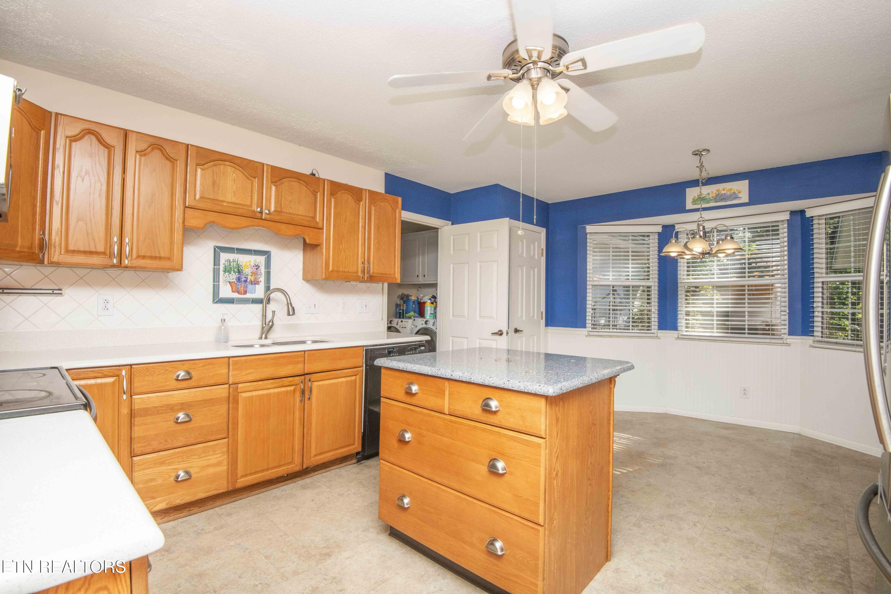 902 Ruffian Lane Knoxville TN 37923