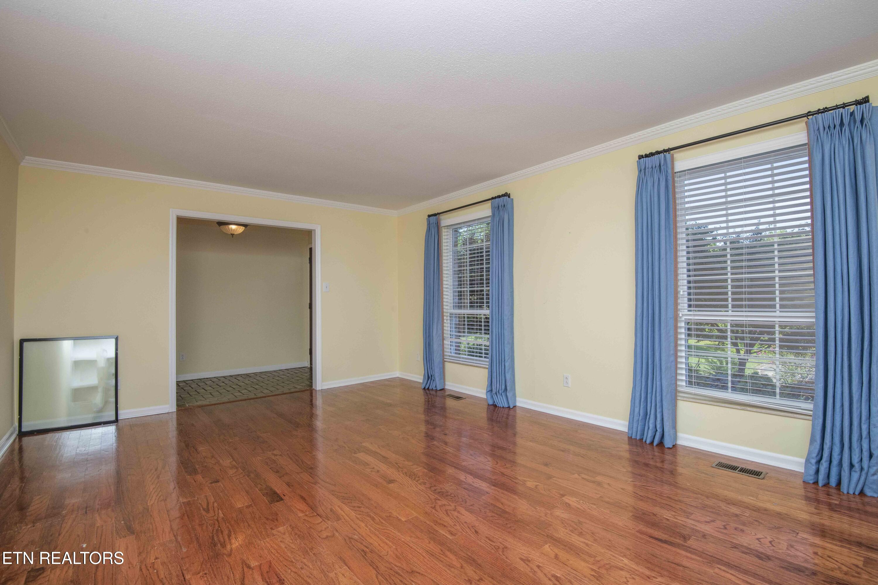 902 Ruffian Lane Knoxville TN 37923