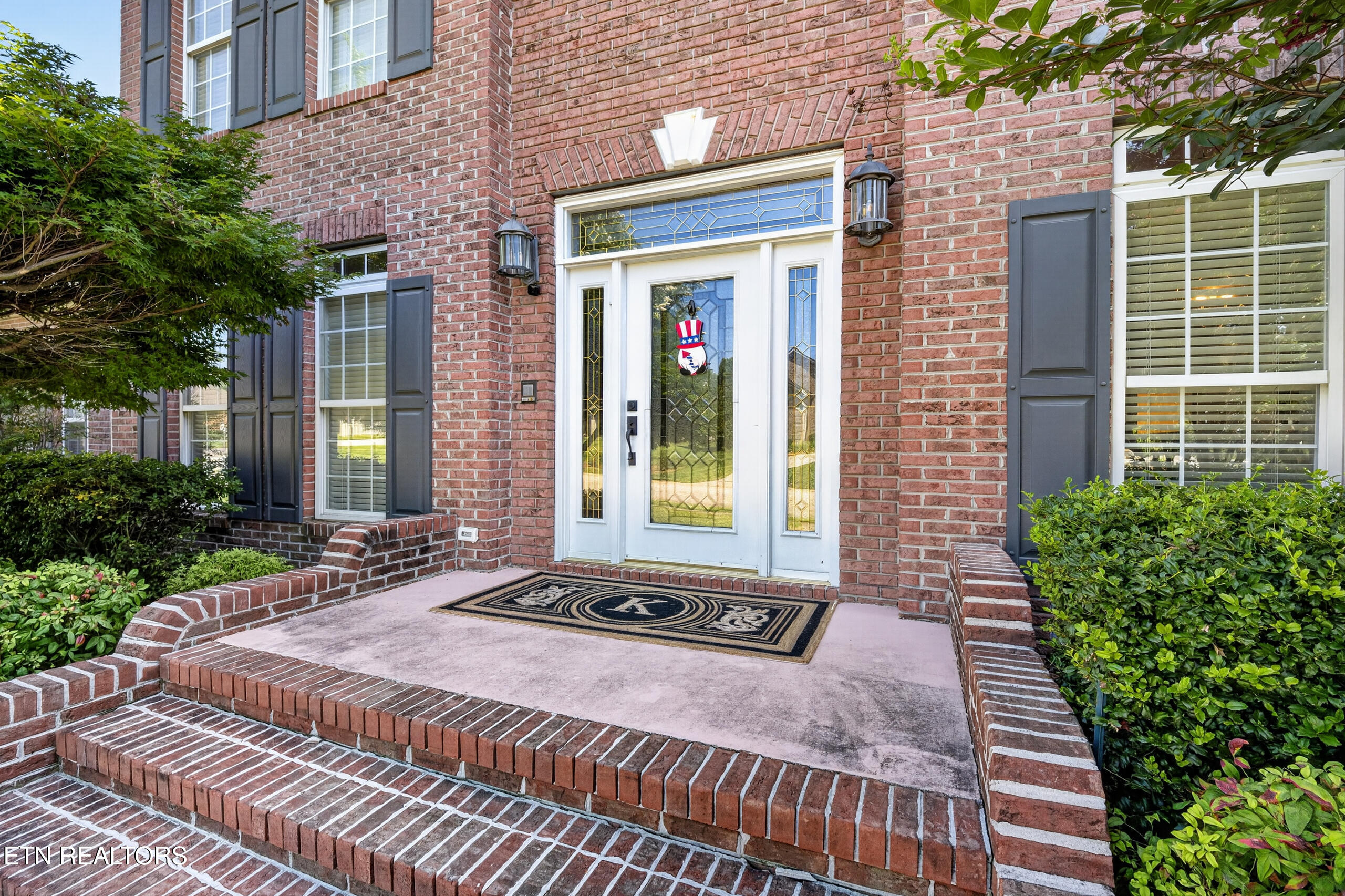 1652 Saint Ives Boulevard Alcoa TN 37701