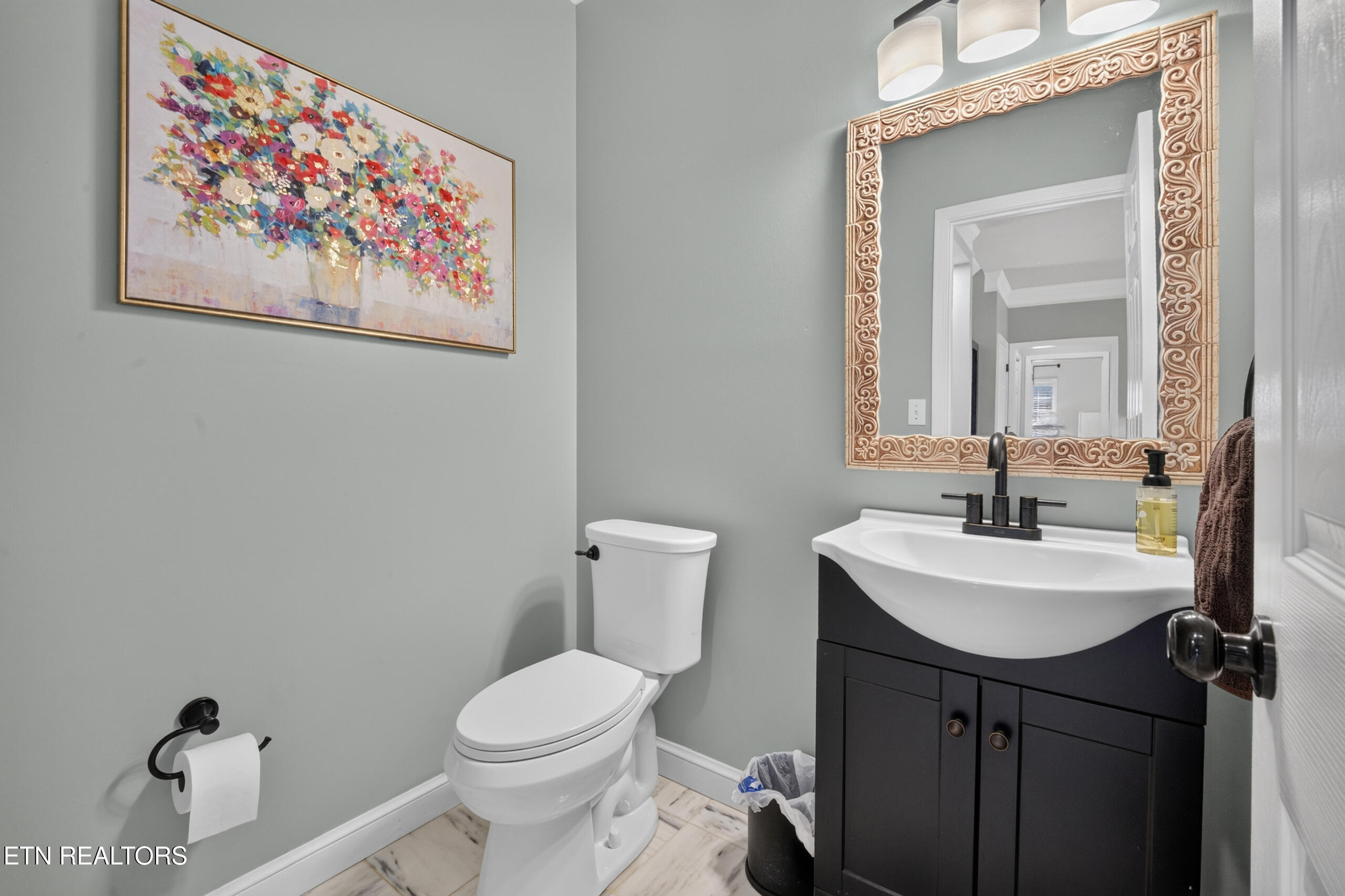 1652 Saint Ives Boulevard Alcoa TN 37701