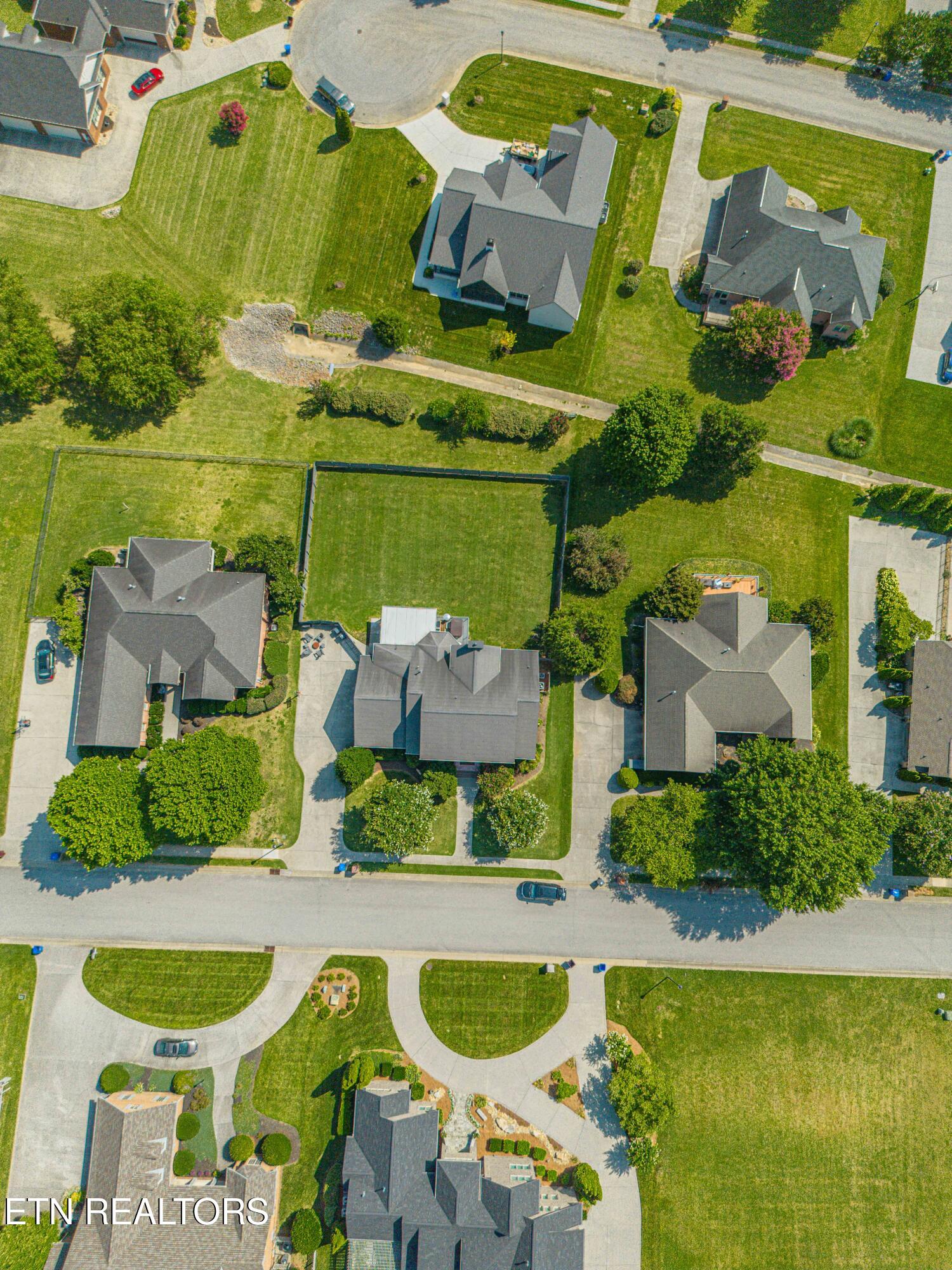 1652 Saint Ives Boulevard Alcoa TN 37701
