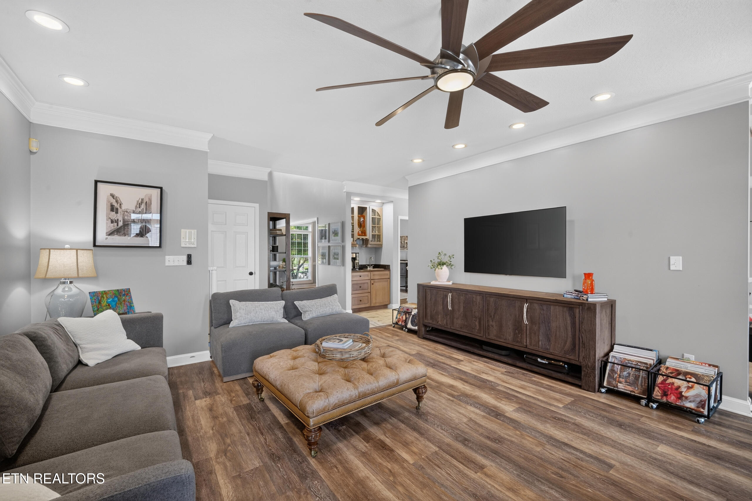 1652 Saint Ives Boulevard Alcoa TN 37701