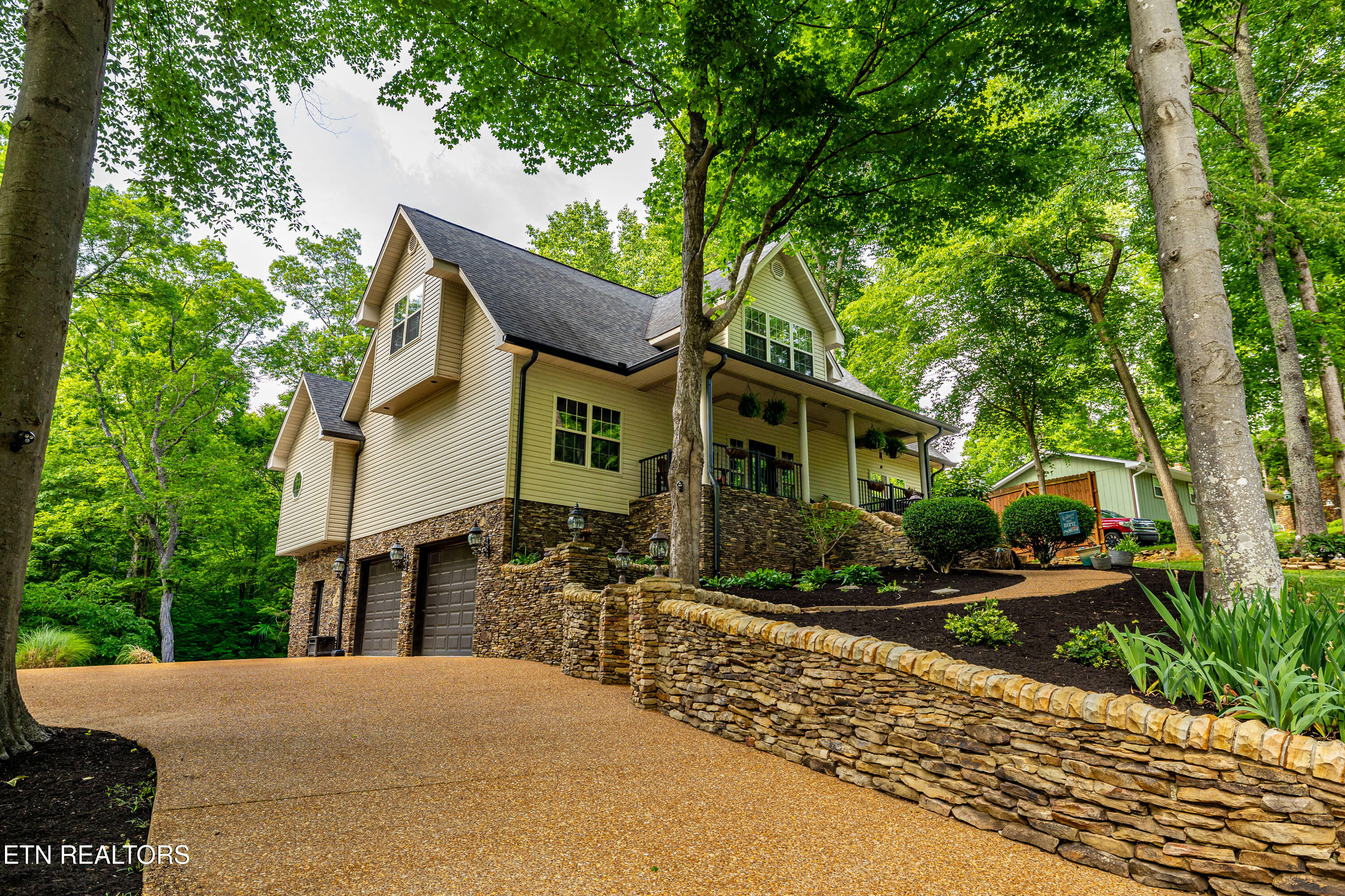 4323 Deer Run Drive Louisville TN 37777