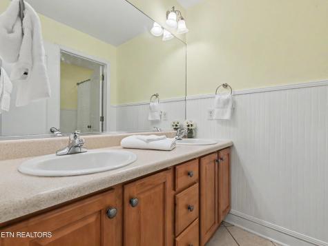 12943 Peach View Drive Knoxville TN 37922