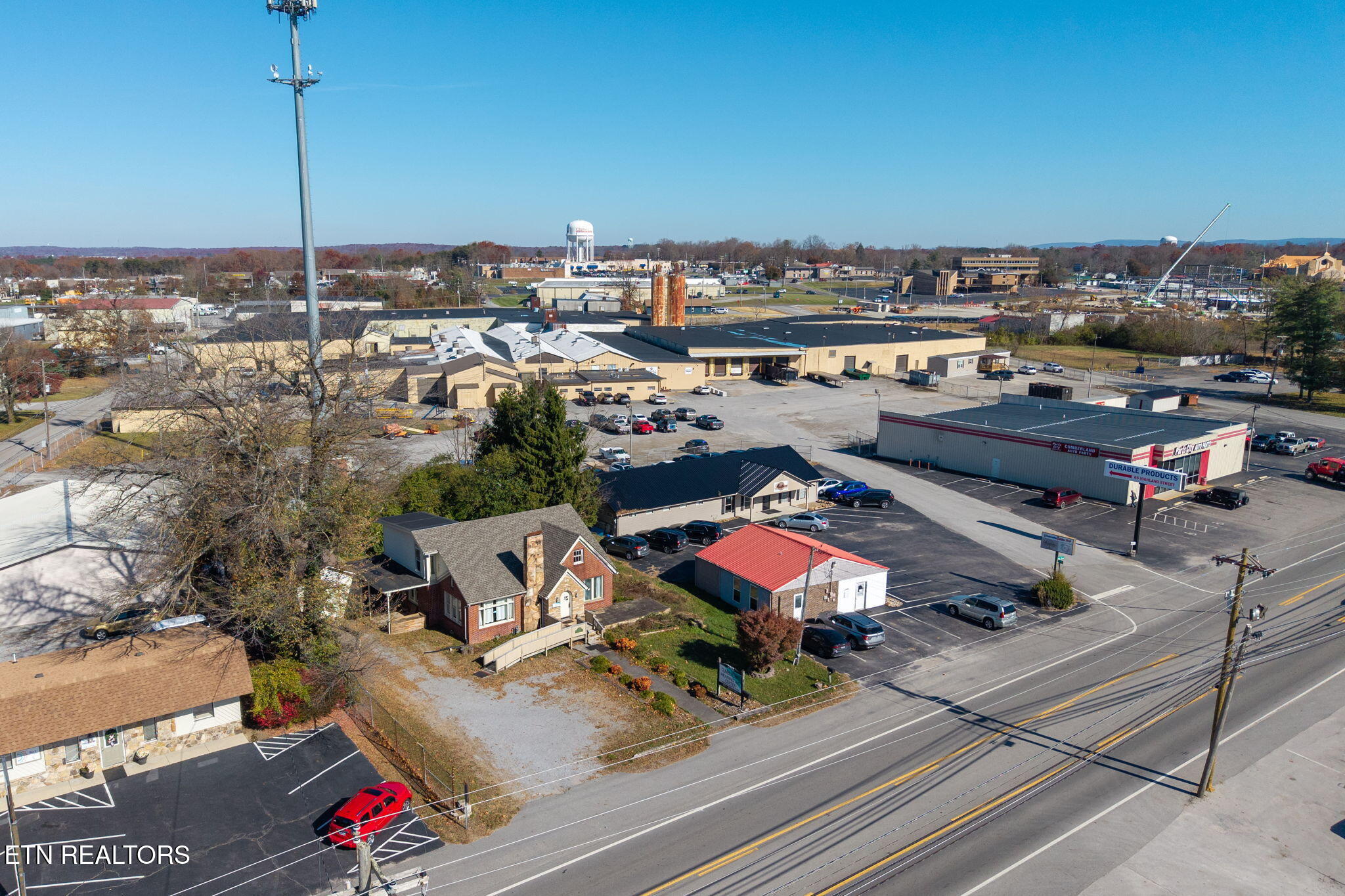 796 West Avenue Crossville TN 38555