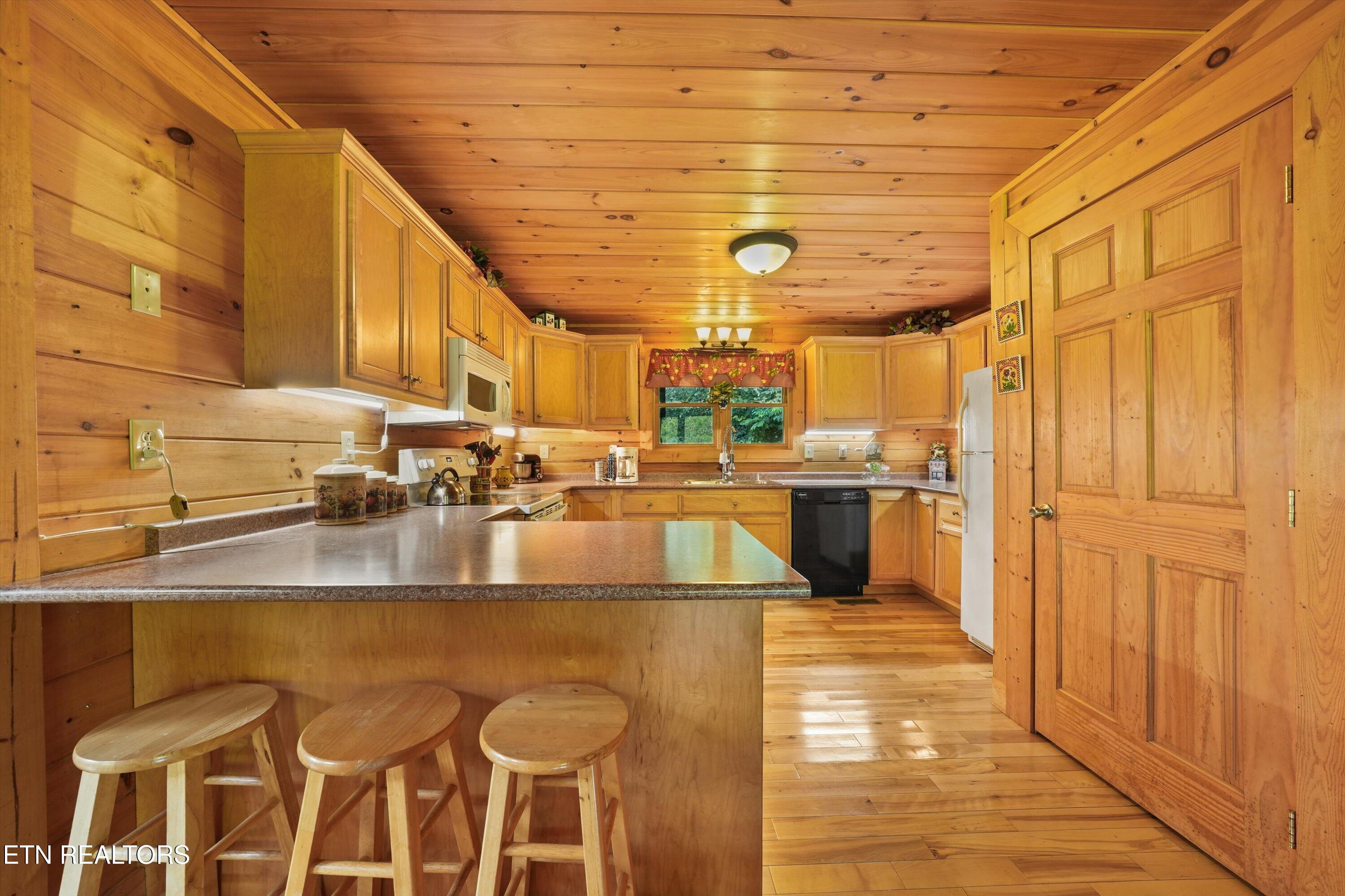 813 Steer Creek Road Tellico Plains TN 37385