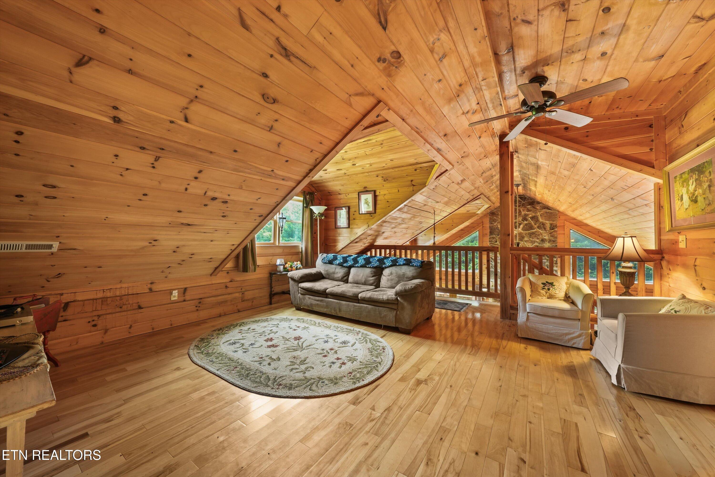 813 Steer Creek Road Tellico Plains TN 37385