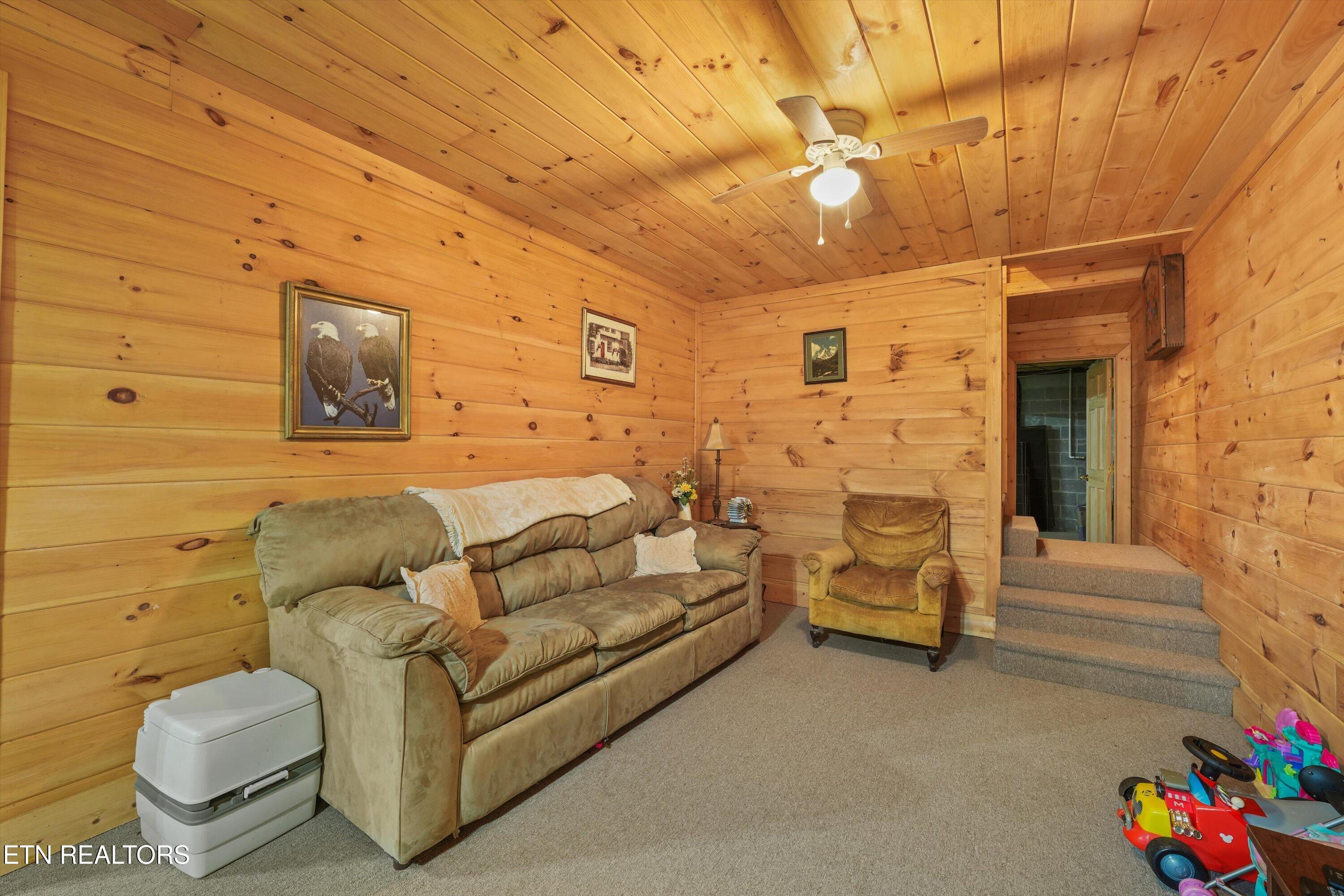 813 Steer Creek Road Tellico Plains TN 37385