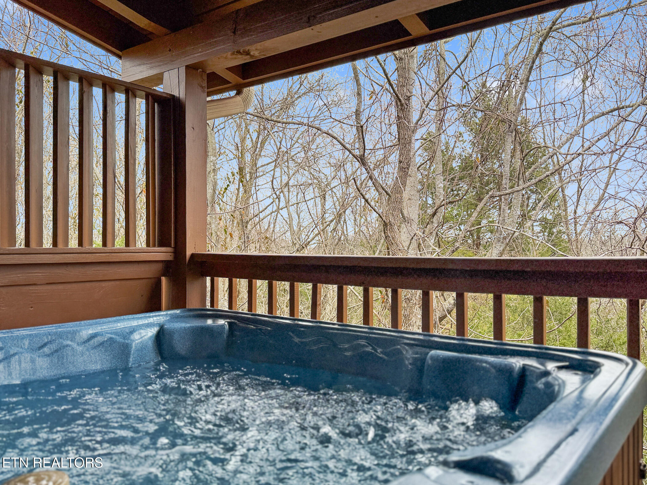 2048 Eagle Feather Drive Sevierville TN 37876