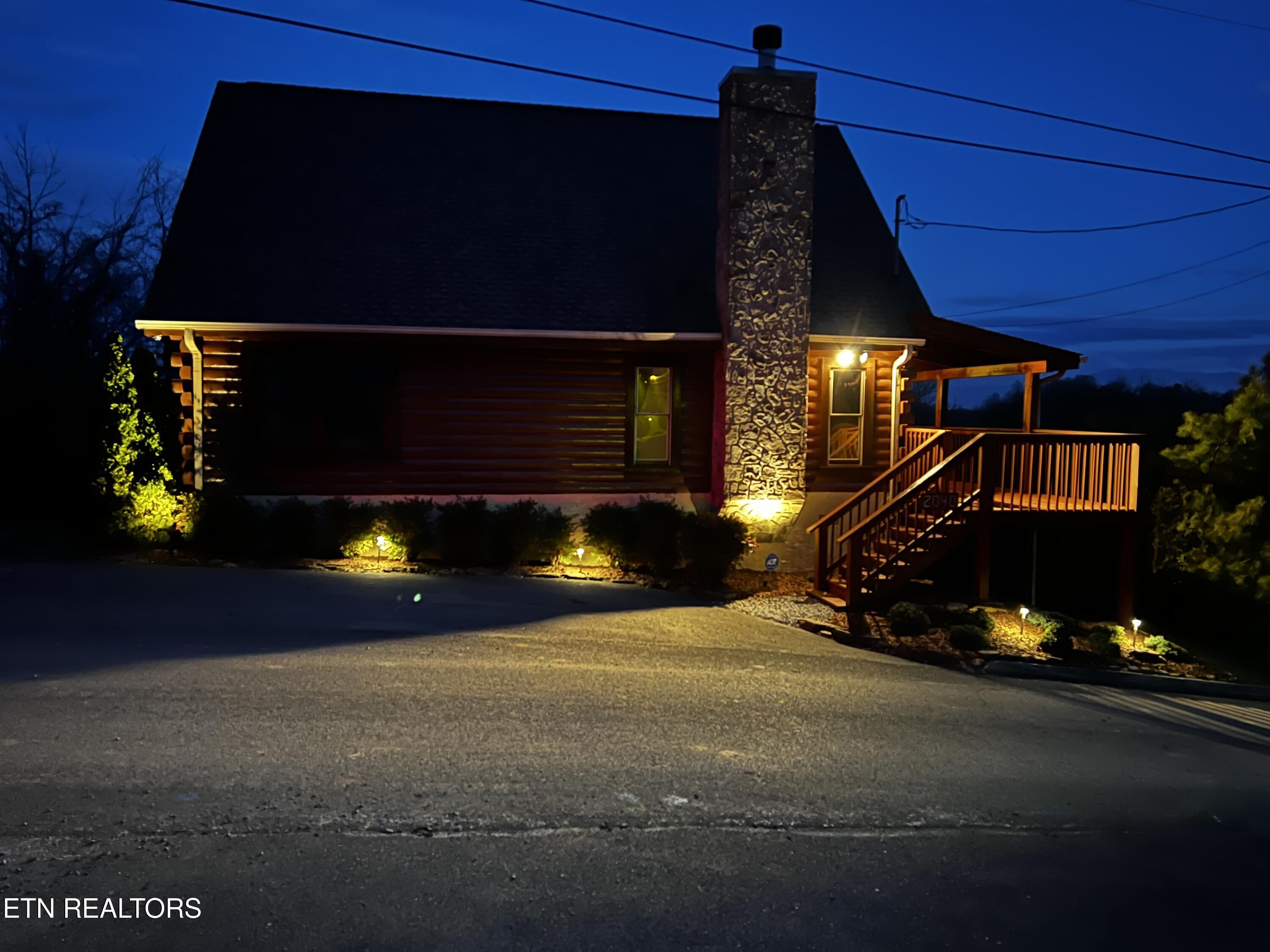 2048 Eagle Feather Drive Sevierville TN 37876
