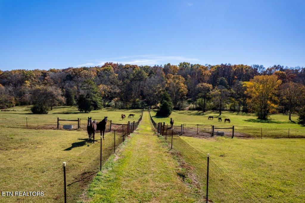 4728 N Wildwood Road Maryville TN 37804