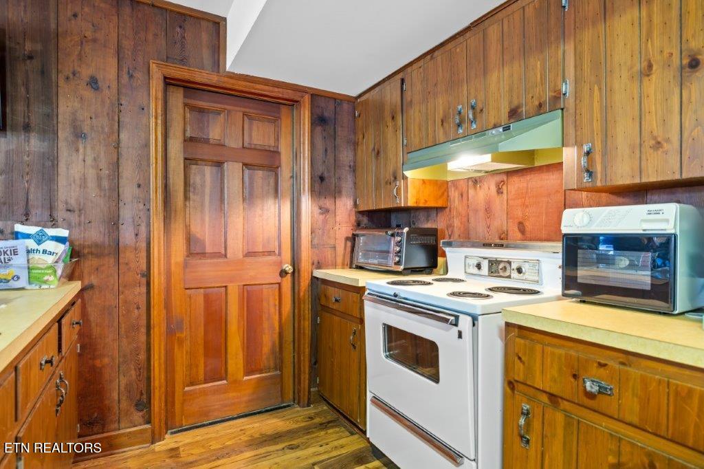 4728 N Wildwood Road Maryville TN 37804