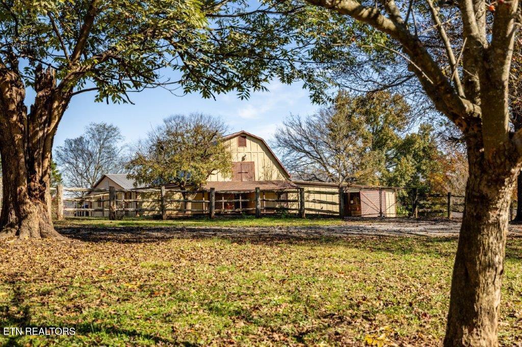4728 N Wildwood Road Maryville TN 37804