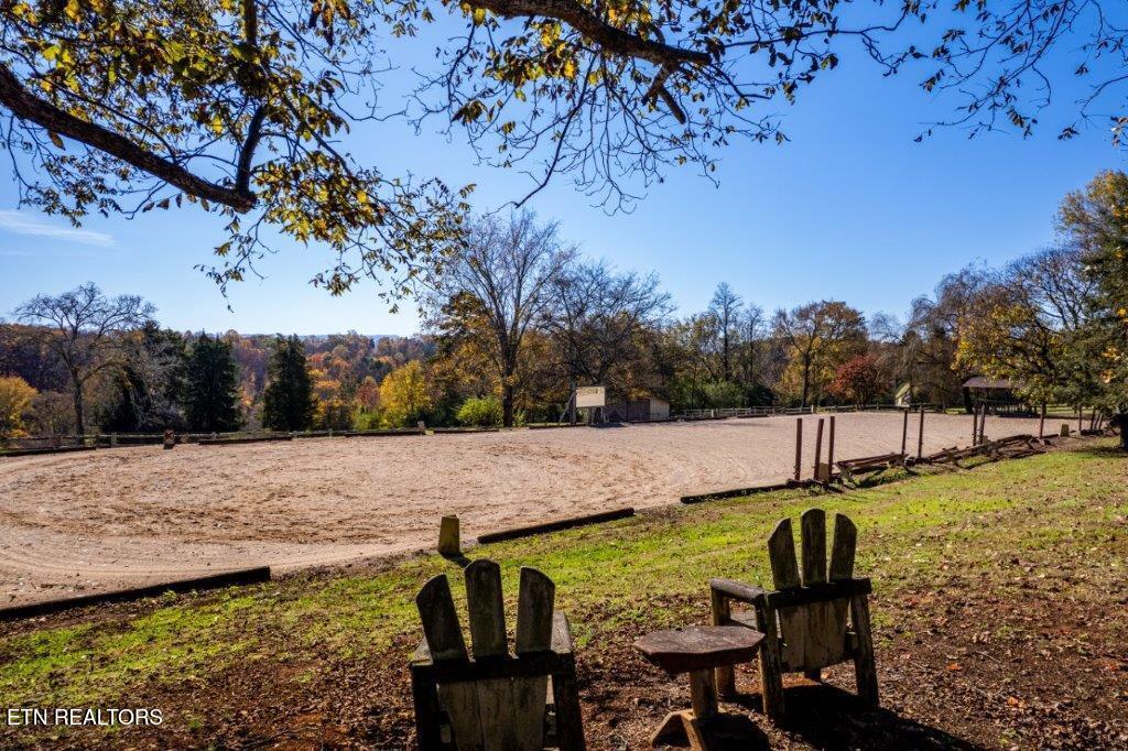 4728 N Wildwood Road Maryville TN 37804