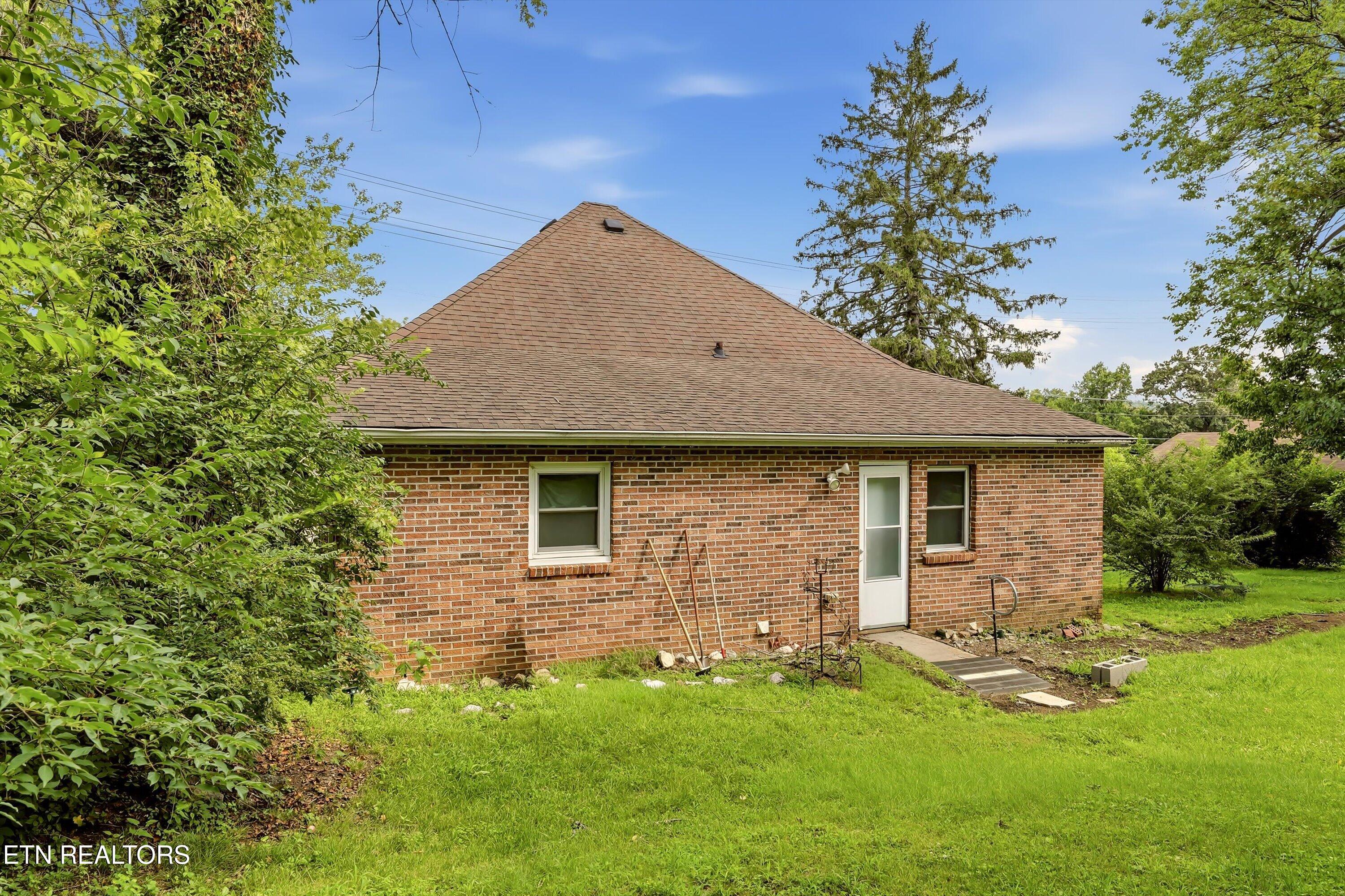 3910 Ivy Avenue Knoxville TN 37914