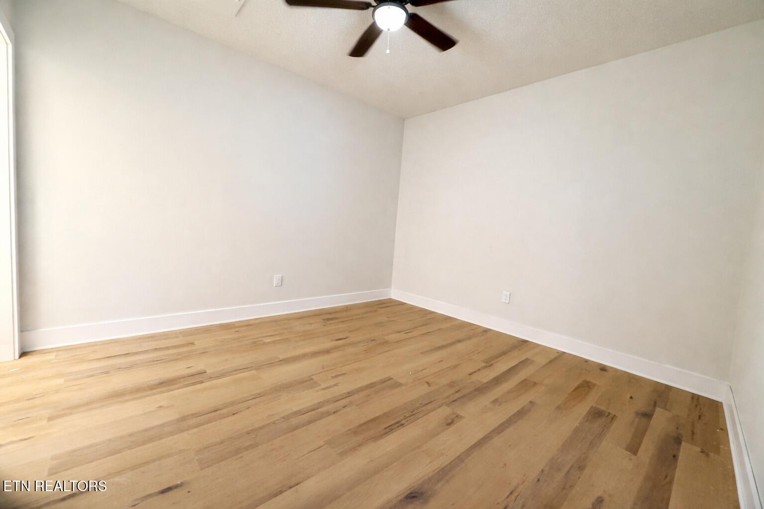 128 Crisp Road Lenoir City TN 37771