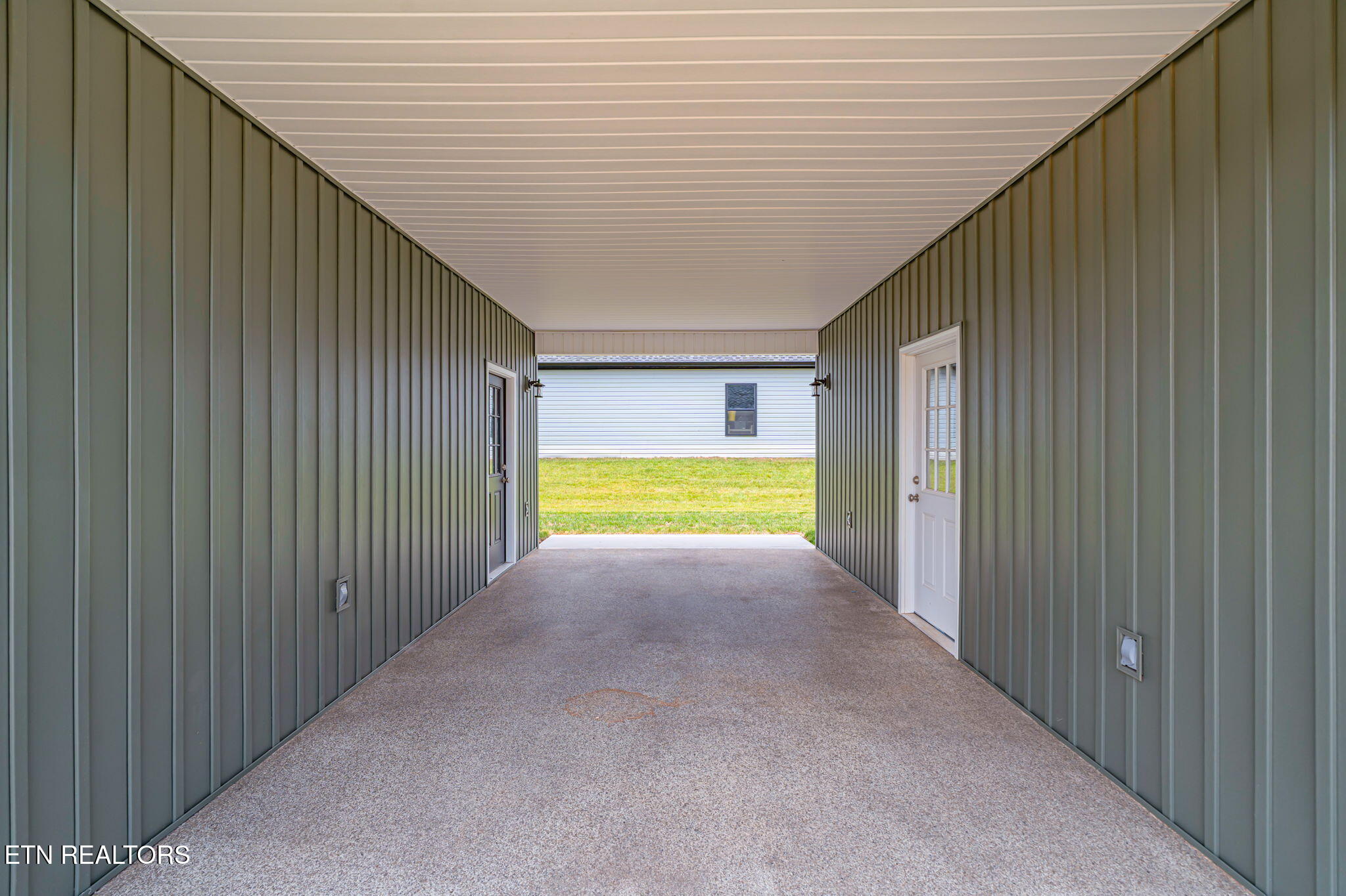 927 Stratford Avenue Sweetwater TN 37874