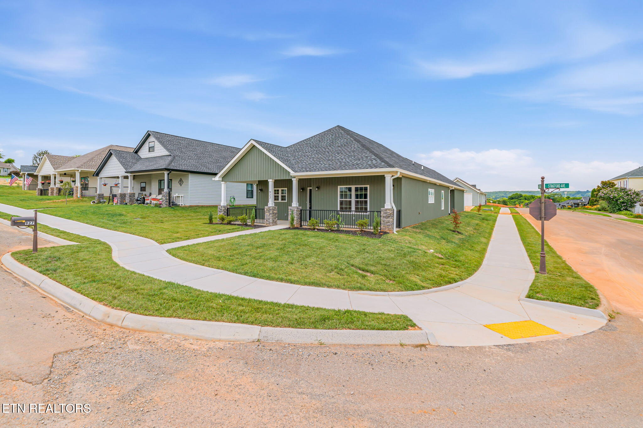 927 Stratford Avenue Sweetwater TN 37874