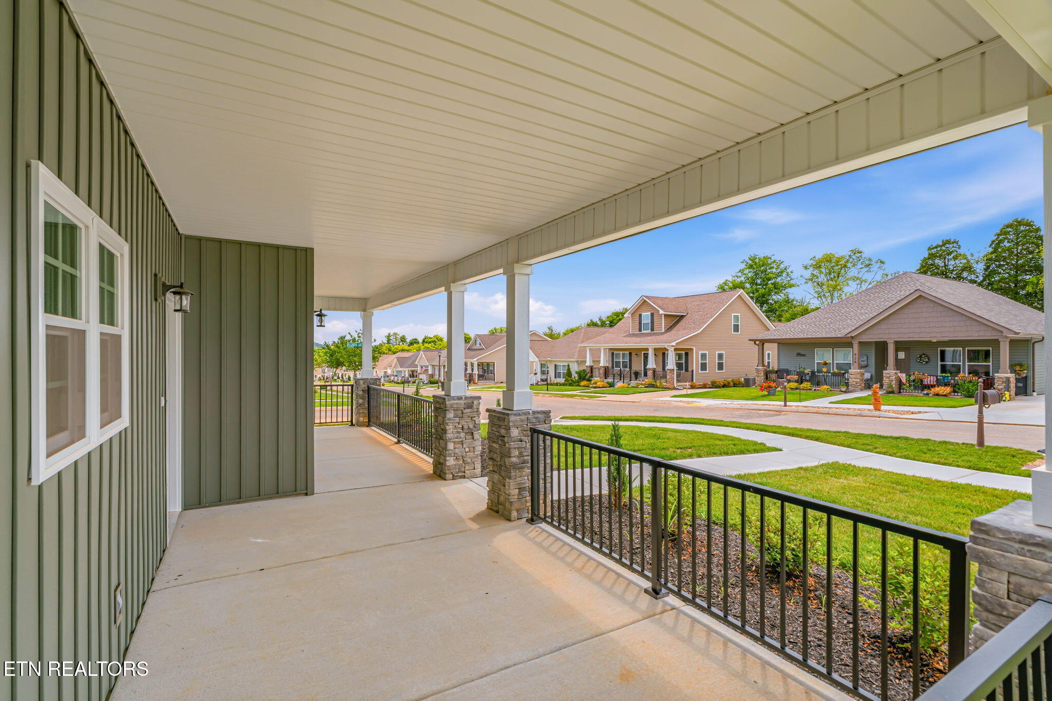 927 Stratford Avenue Sweetwater TN 37874