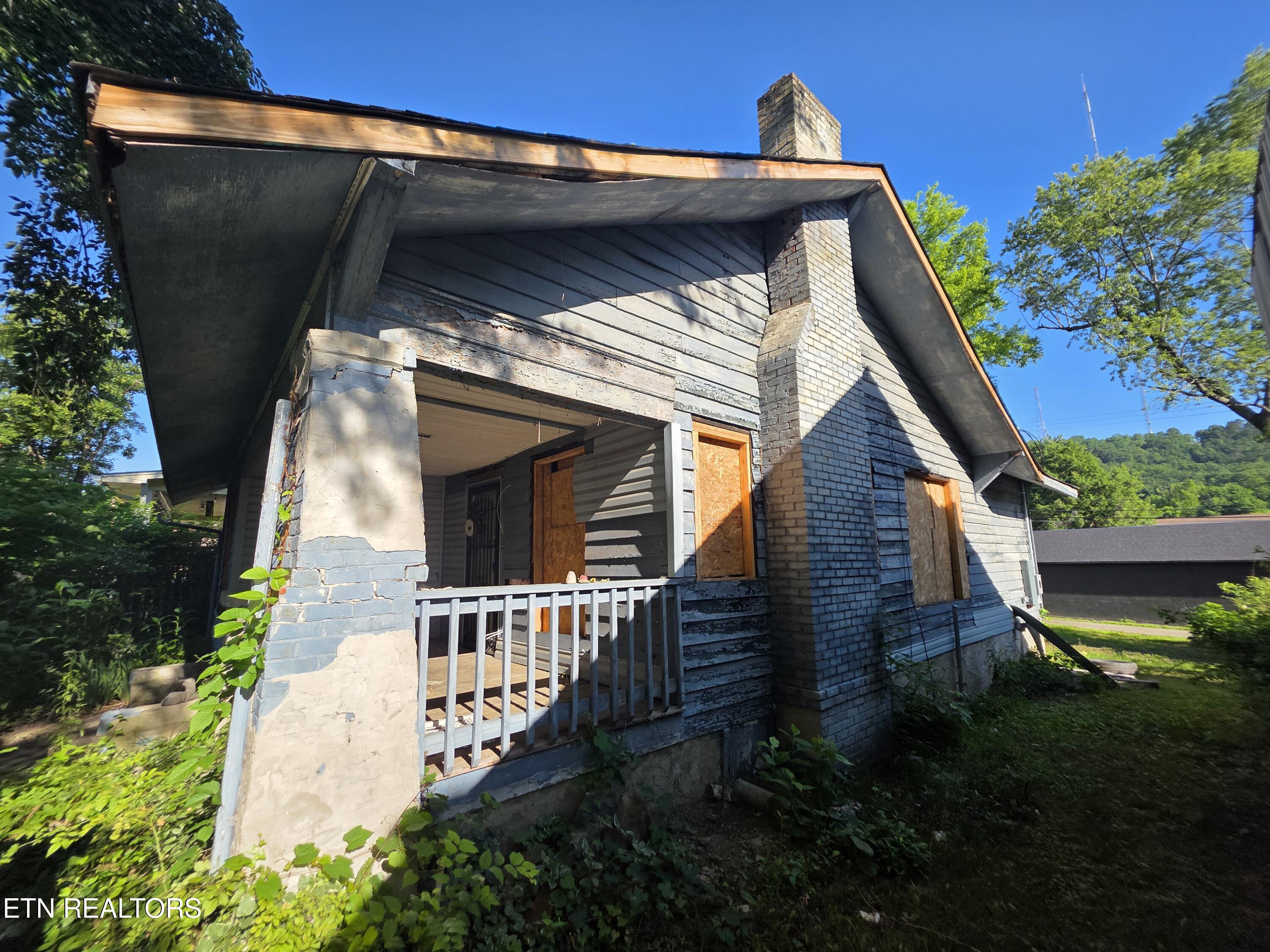 529 Cedar Avenue Knoxville TN 37917