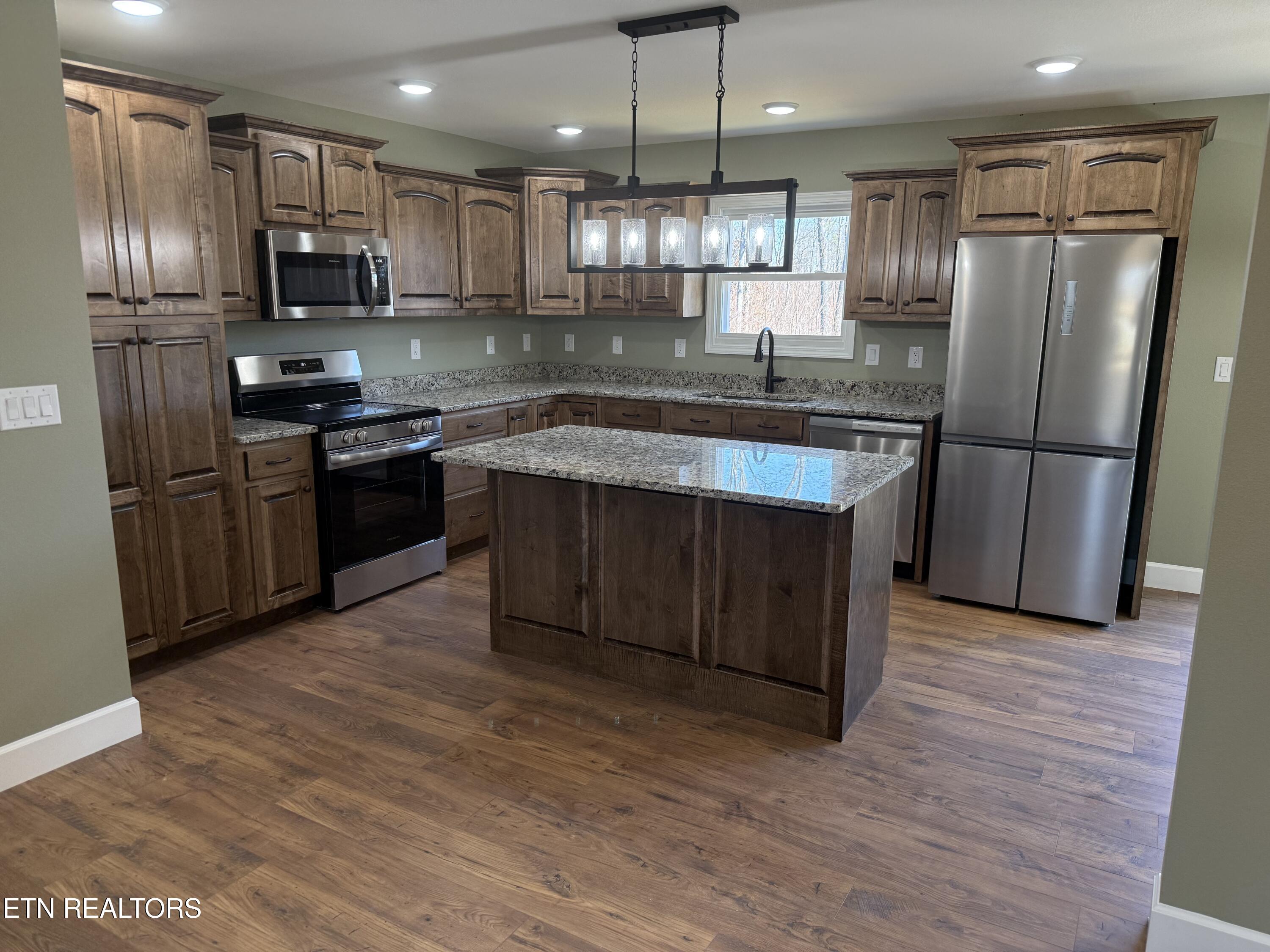 382 Bear Knob Lane Crawford TN 38554